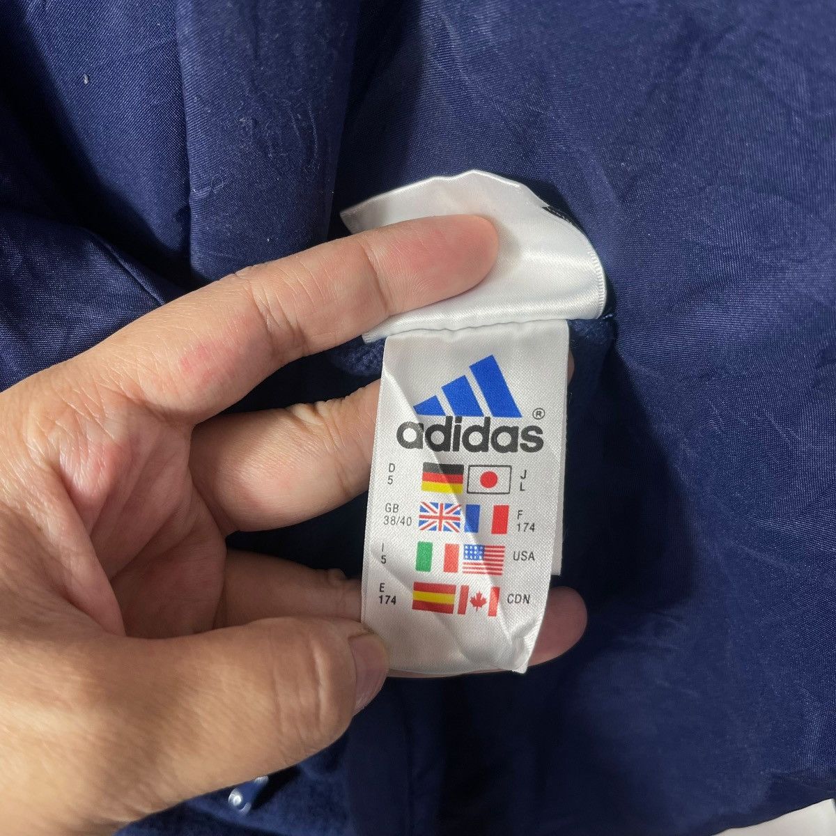 Adidas Vintage Adidas Sweden SFF Pullover Windbreaker Jacket Blue Size US L / EU 52-54 / 3 - 5 Thumbnail