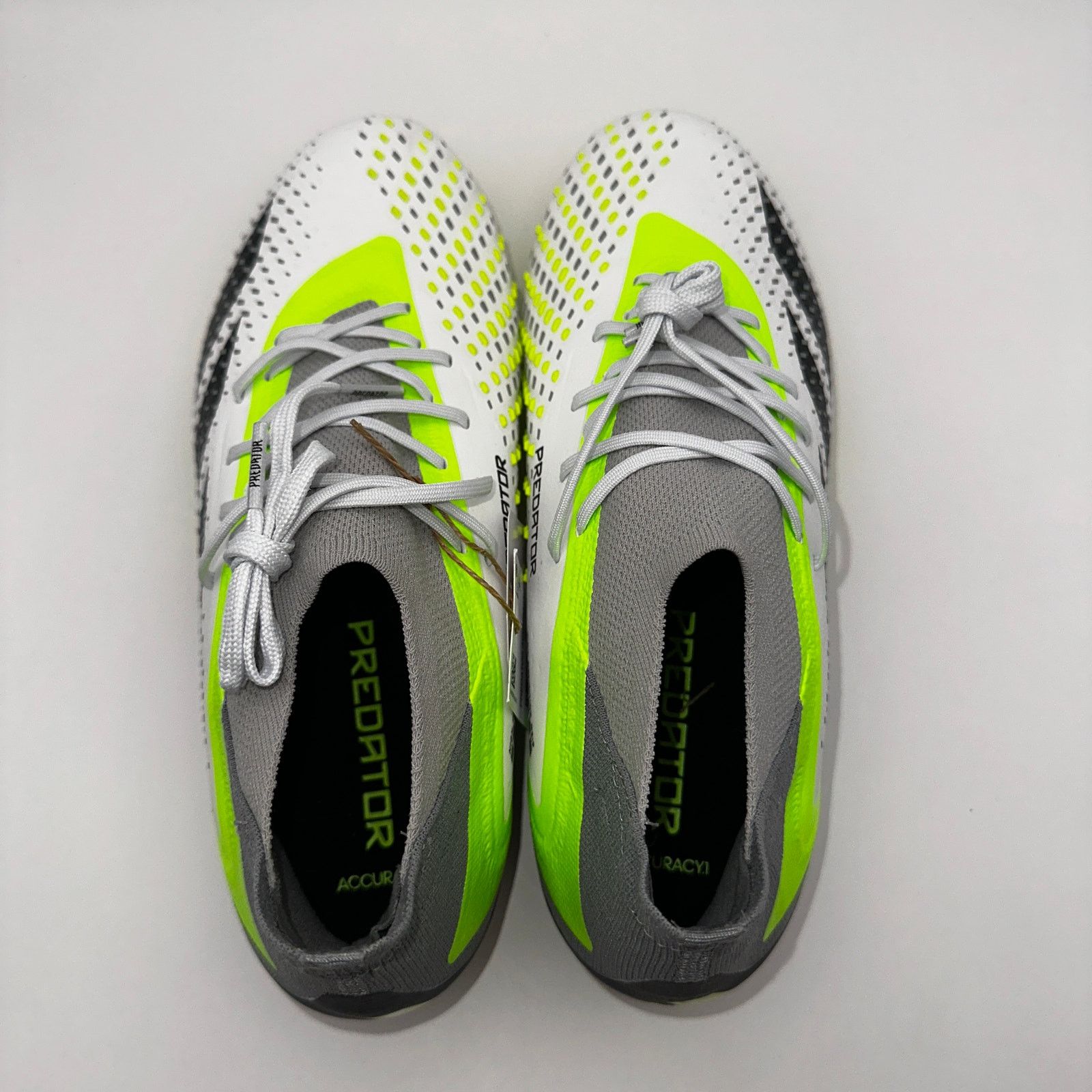 Adidas Adidas Predator Accuracy .1 Men sz 7 Soccer Cleats White Grn Size US 7 / EU 40 - 6 Thumbnail
