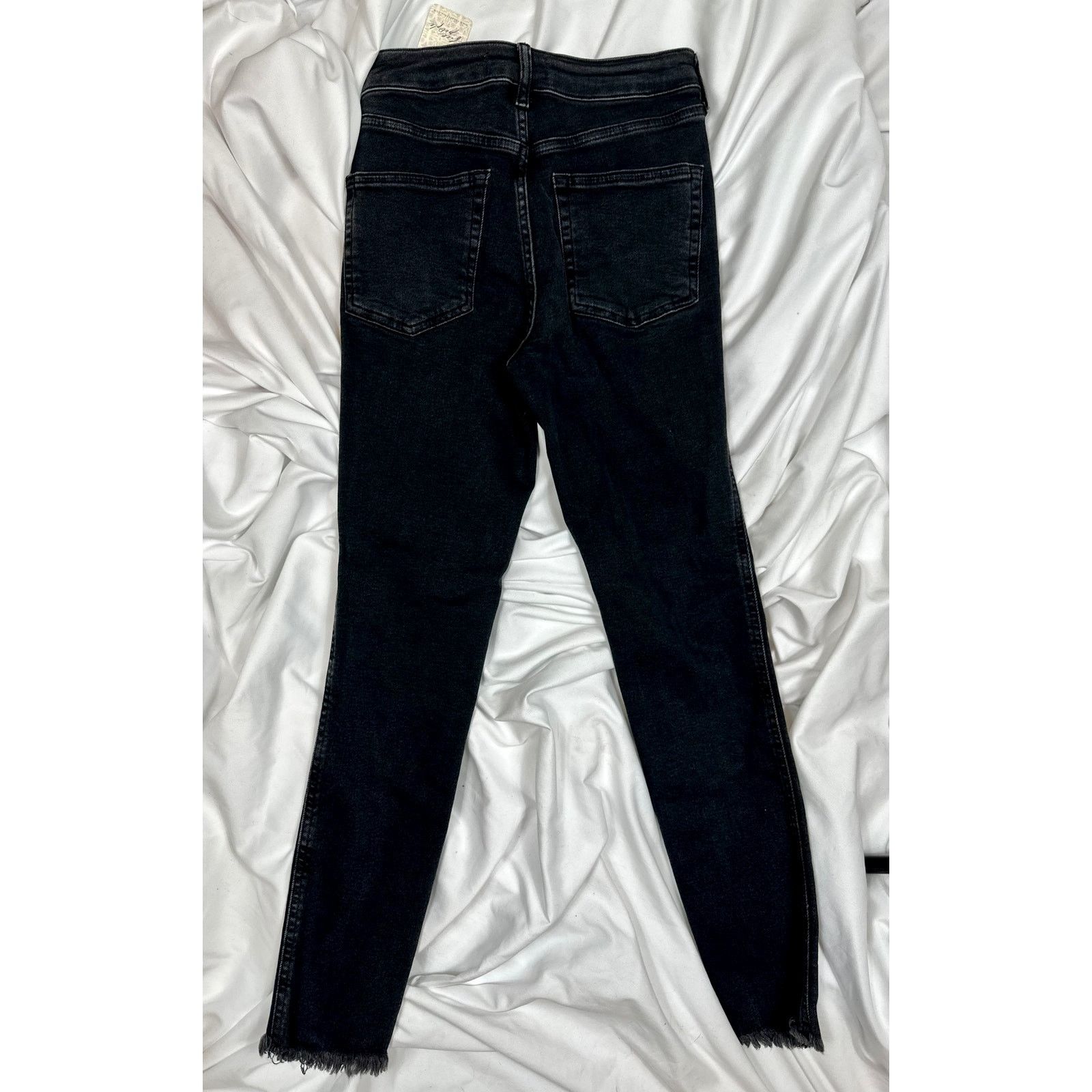 Free People Free People High Rise Raw Hem Skinny Jeans Black 30 Size 30" / US 8 / IT 44 - 13 Thumbnail
