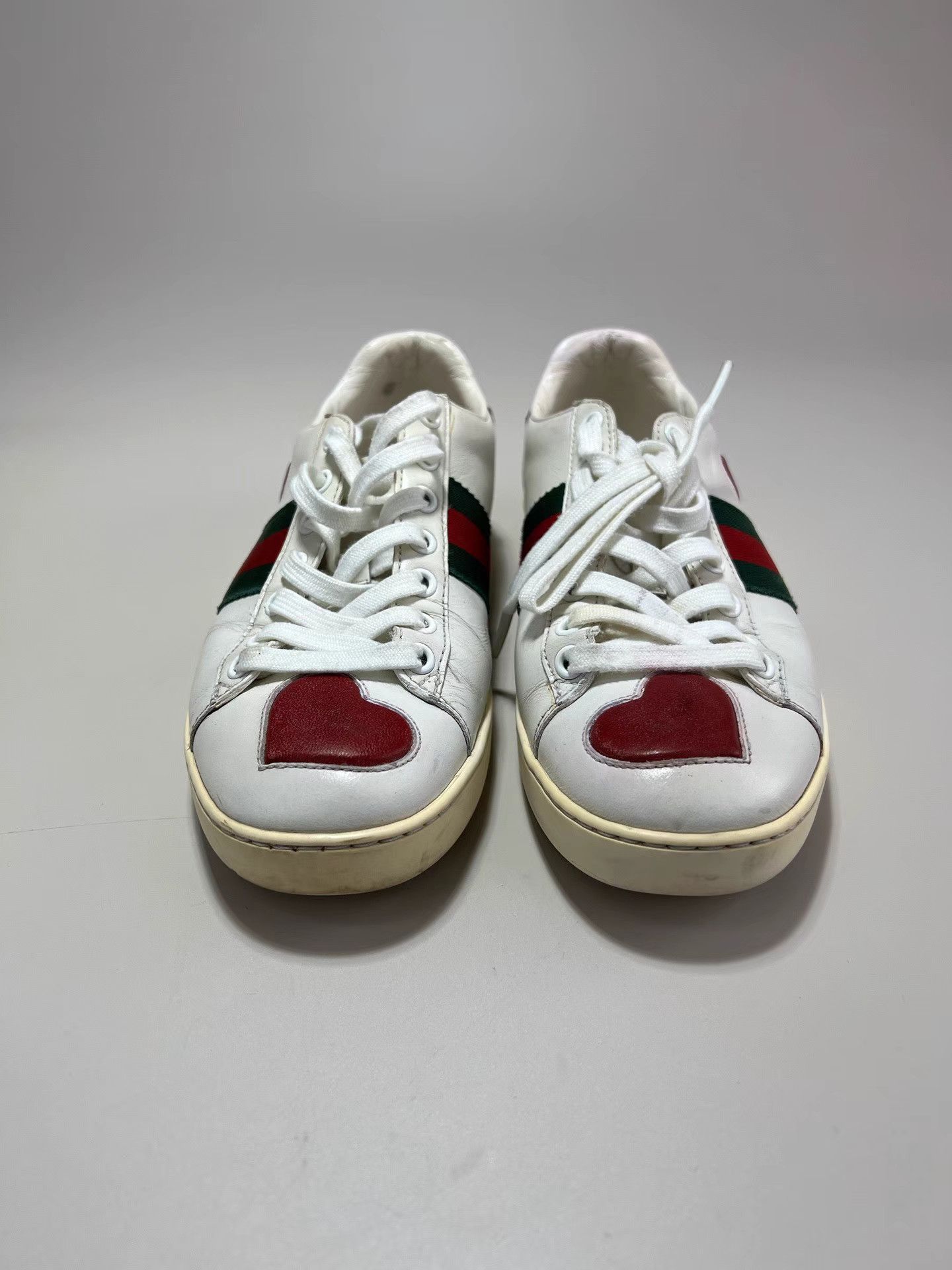 Gucci GUCCI Heart White Sneakers Size US 6 / IT 36 - 2 Thumbnail