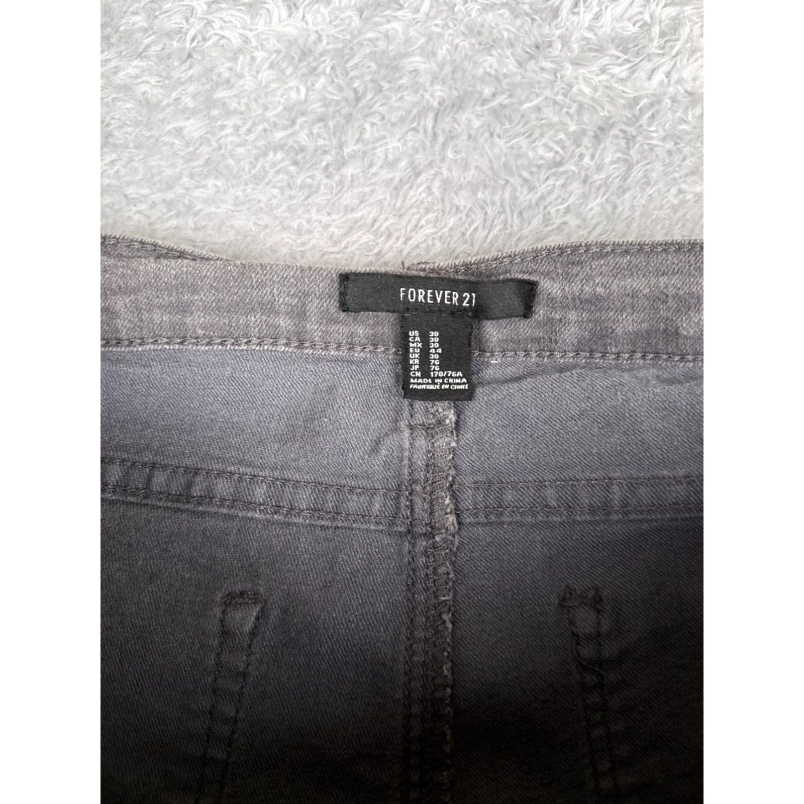 Forever 21 FOREVER 21 Jeans Womens 30 Gray Denim Skinny Cotton Blend Mid Rise 30x28 Jeans Medium Gray 90s American Classic Designer Womens Jeans Size 30" / US 8 / IT 44 - 6 Thumbnail