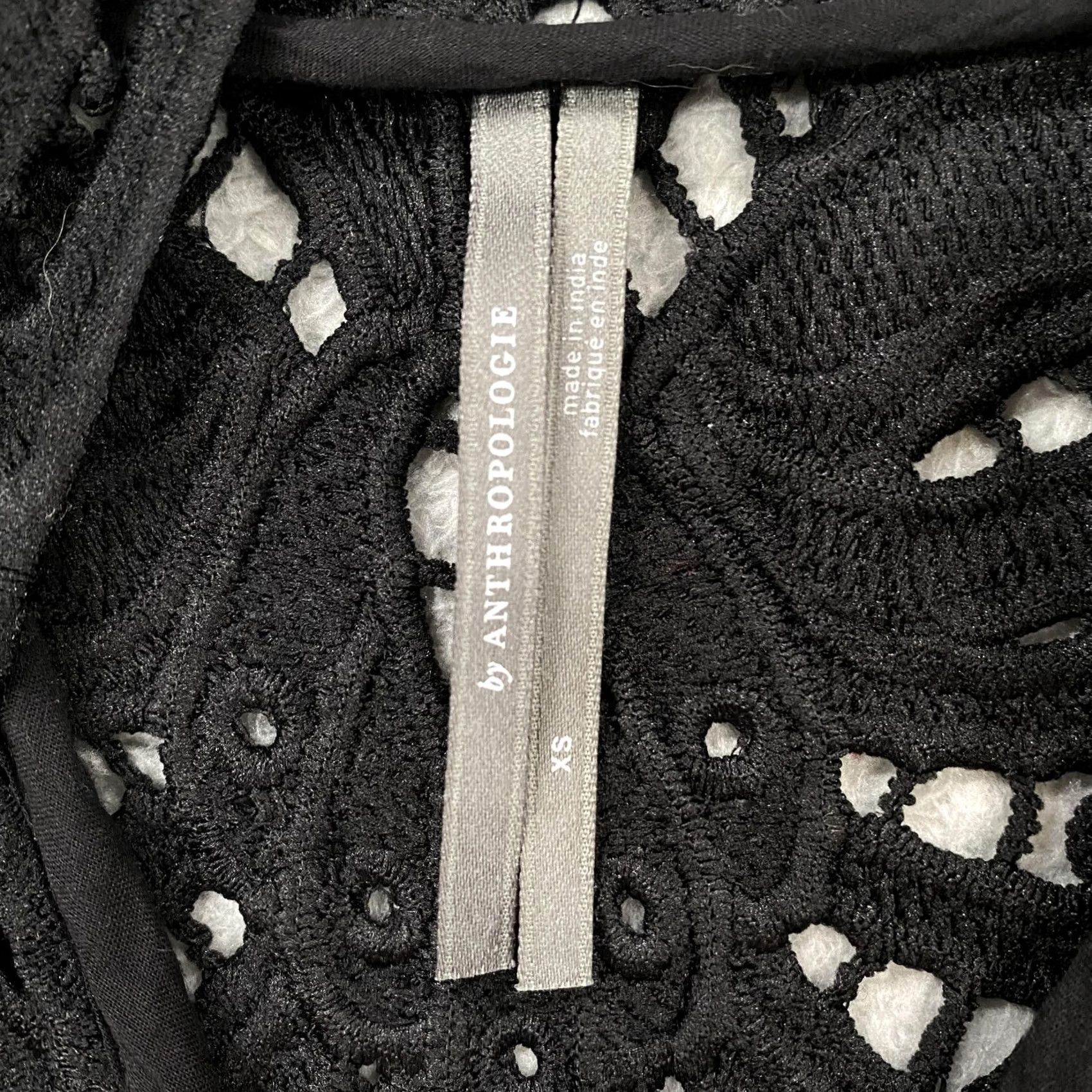 Anthropologie Anthropologie Blouse Womens XS Black Lace Crochet Eyelet High Neck Balloon Sleeve Victorian Boho Romantic Dark Victorian Top Shirt Size XS / US 0-2 / IT 36-38 - 6 Thumbnail