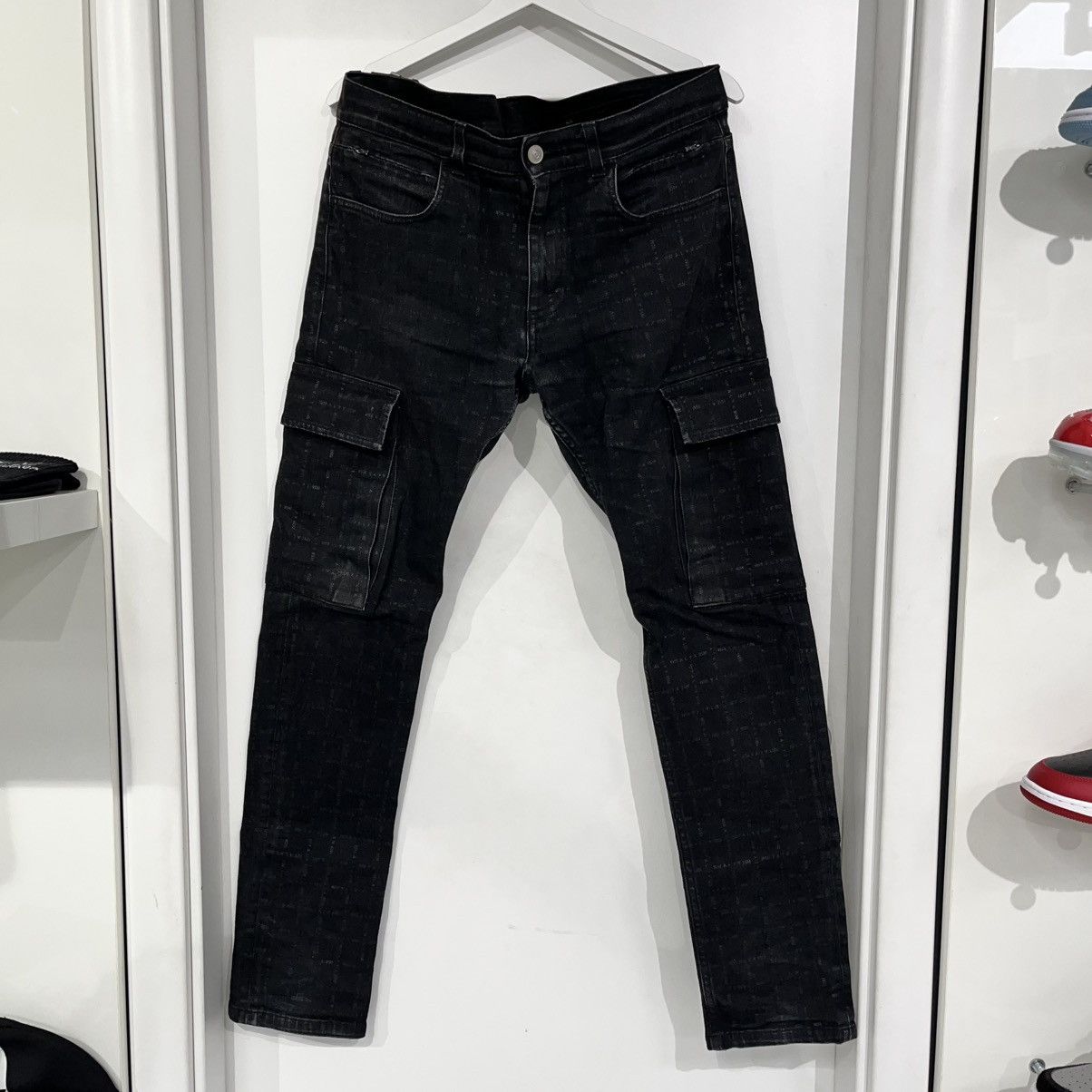 1017 ALYX 9SM 1017 ALYX 9SM Cargo Denim Jeans Black Size US 32 / EU 48 - 1 Thumbnail