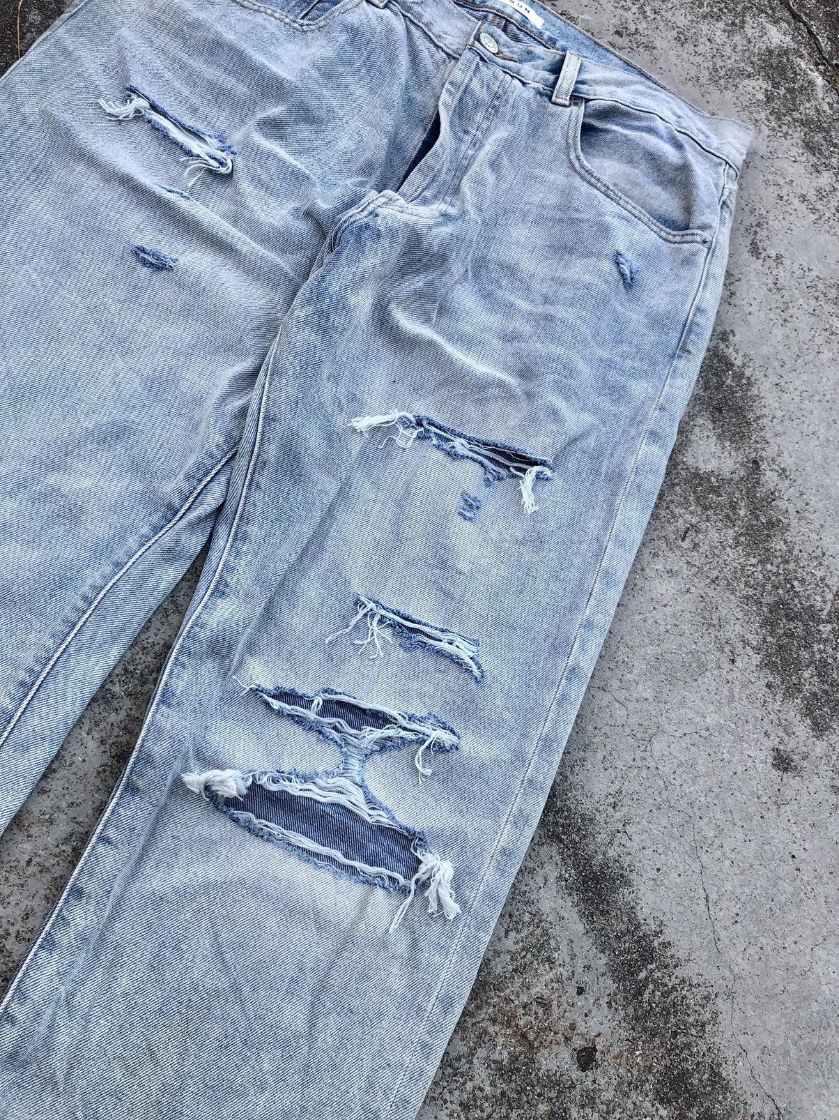 Pacsun VINTAGE LOOSE PACSUN DISTRESSED DENIM Size US 35 - 3 Thumbnail