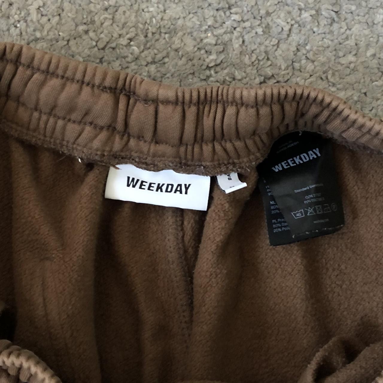 Weekday Weekday Brown Sweatpants Size US 34 / EU 50 - 2 Thumbnail
