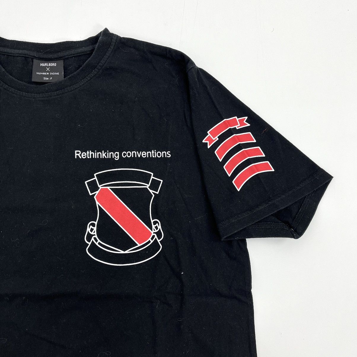 Number (N)ine Vintage Number (N)ine x Marlboro Shield Japanese Brand Tee Size US M / EU 48-50 / 2 - 2 Thumbnail