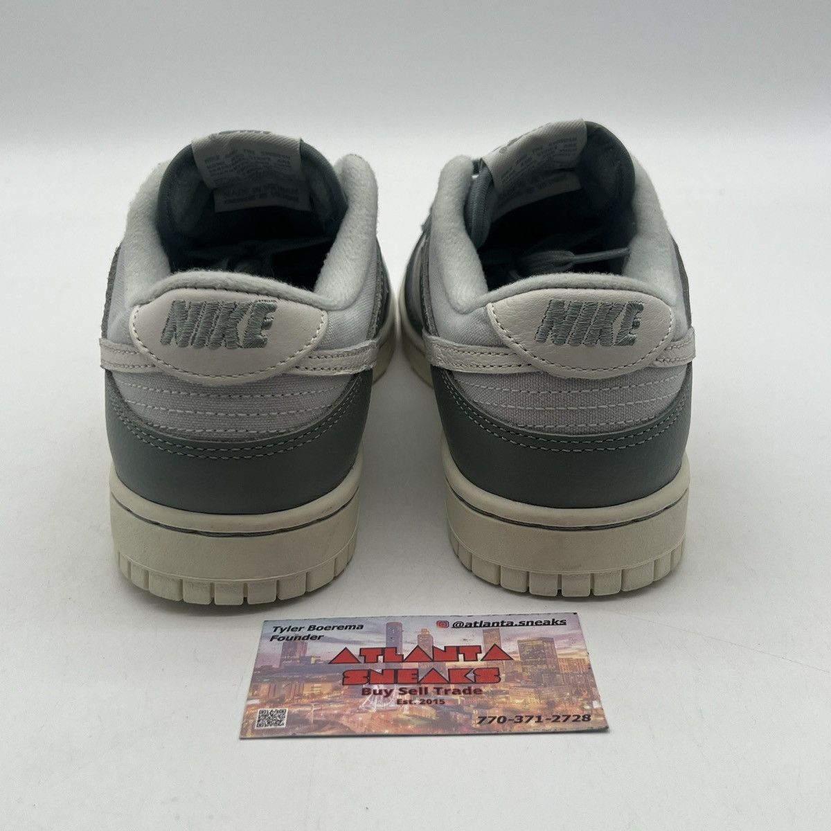 Nike Nike dunk low mica green Size US 8 / EU 41 - 3 Thumbnail