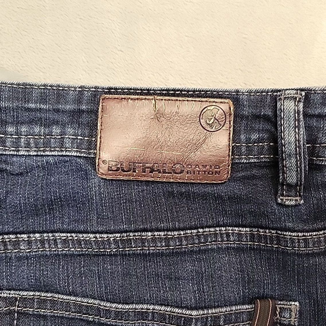 Buffalo David Bitton Buffalo David Bitton Jeans Mens 36x32 Denim Driven-X Basic Straight Stretch Pant Blue Jeans 5-Pocket Mens Denim Driven-X Size US 36 / EU 52 - 6 Thumbnail