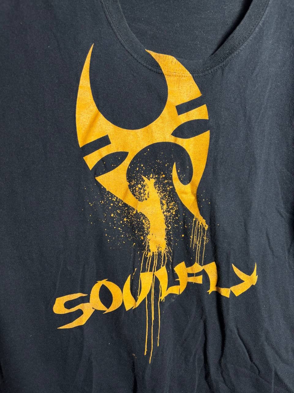 Band Tees Soulfly 2009 RARE Vintage T-Shirt Tee Size US L / EU 52-54 / 3 - 4 Thumbnail