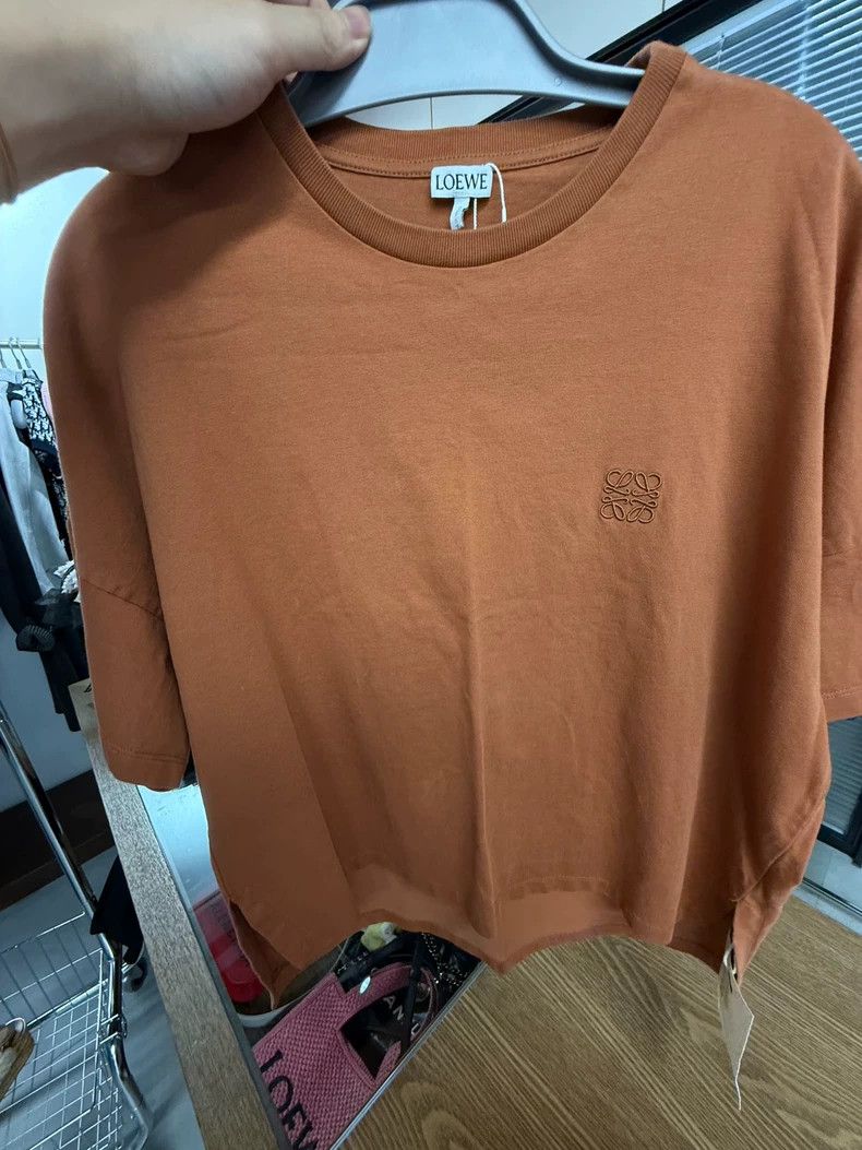 Loewe LOEWE Embroidered logo solid short sleeve T-shirt Size XS / US 0-2 / IT 36-38 - 1 Thumbnail