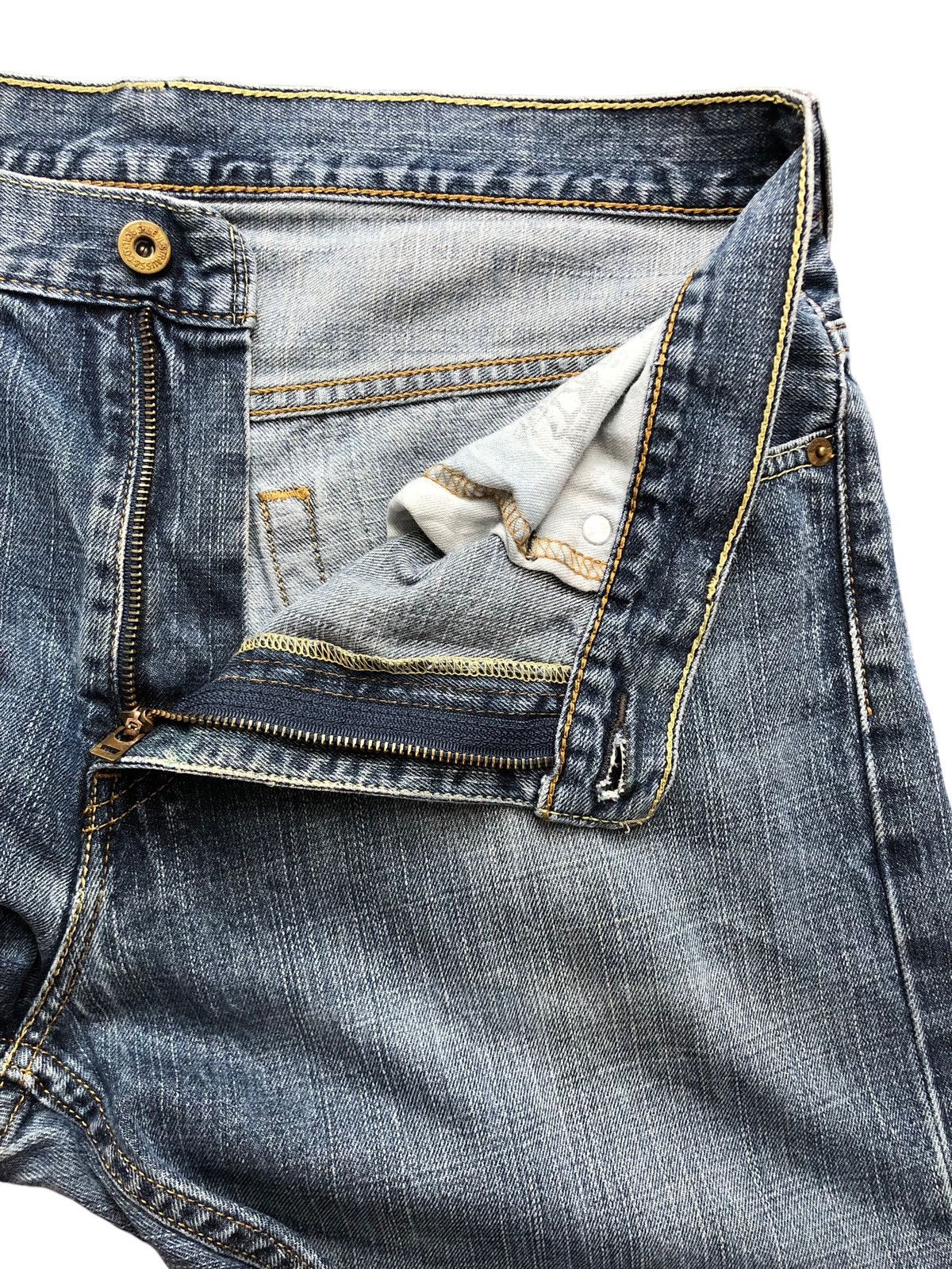 Levi's × Vintage Vintage Levi's 569 Blue Denim Jeans Size US 36 / EU 52 - 9 Thumbnail