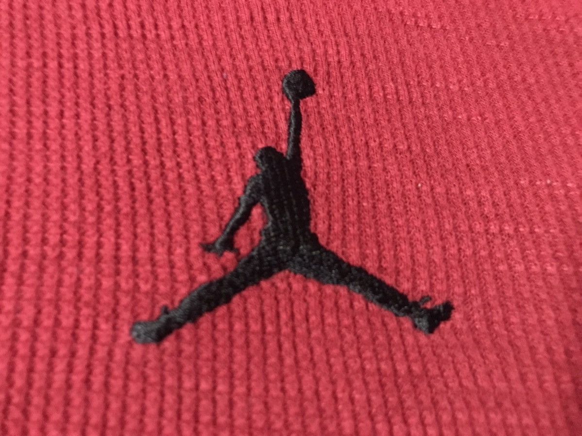 Jordan Brand Air Jordan Long Sleeves Size L Size US L / EU 52-54 / 3 - 3 Thumbnail
