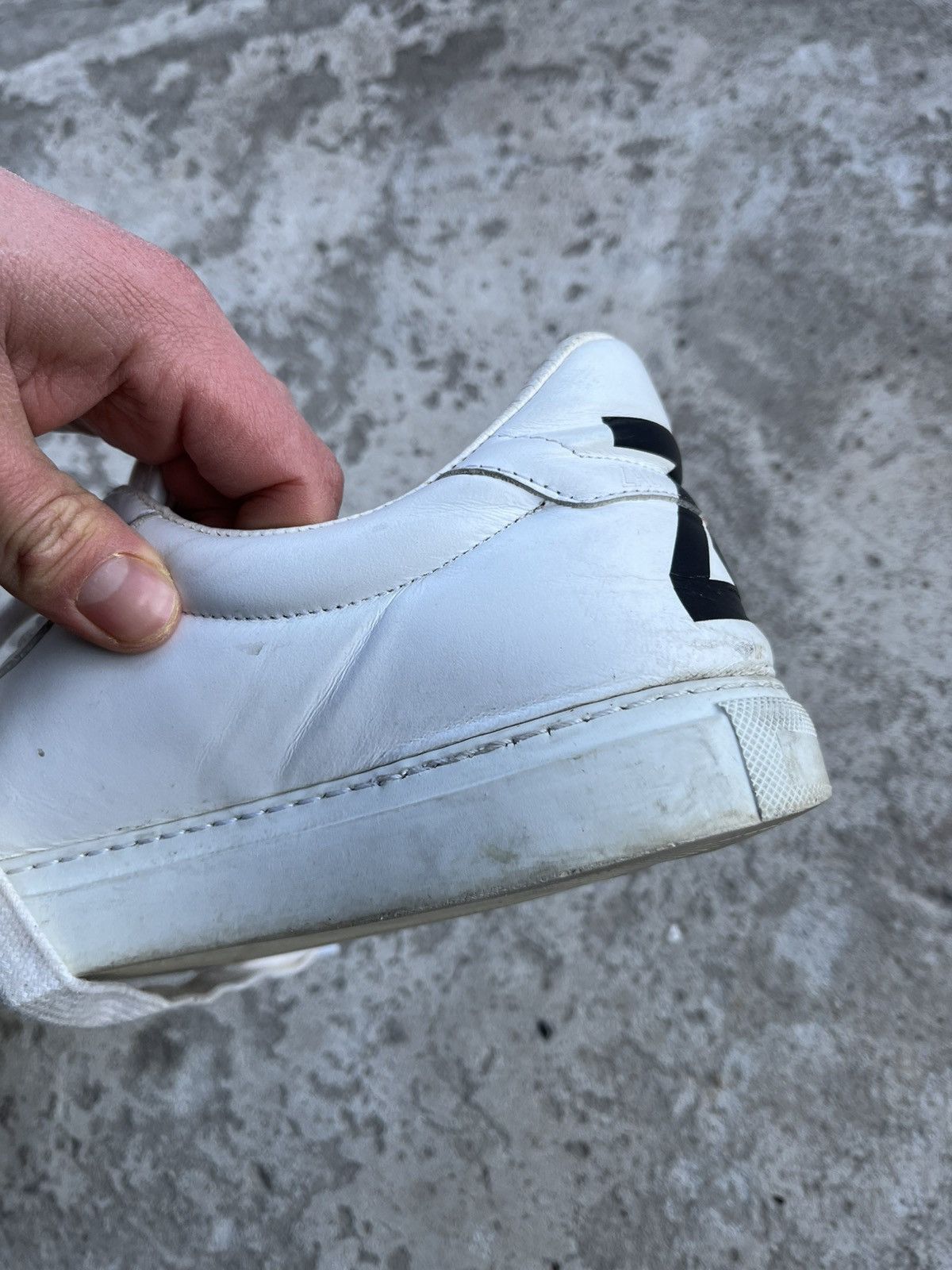 Zadig & Voltaire Zadig & Voltaire Distressed Low Top Sneakers Leather Shoes Size US 8 / IT 38 - 13 Thumbnail