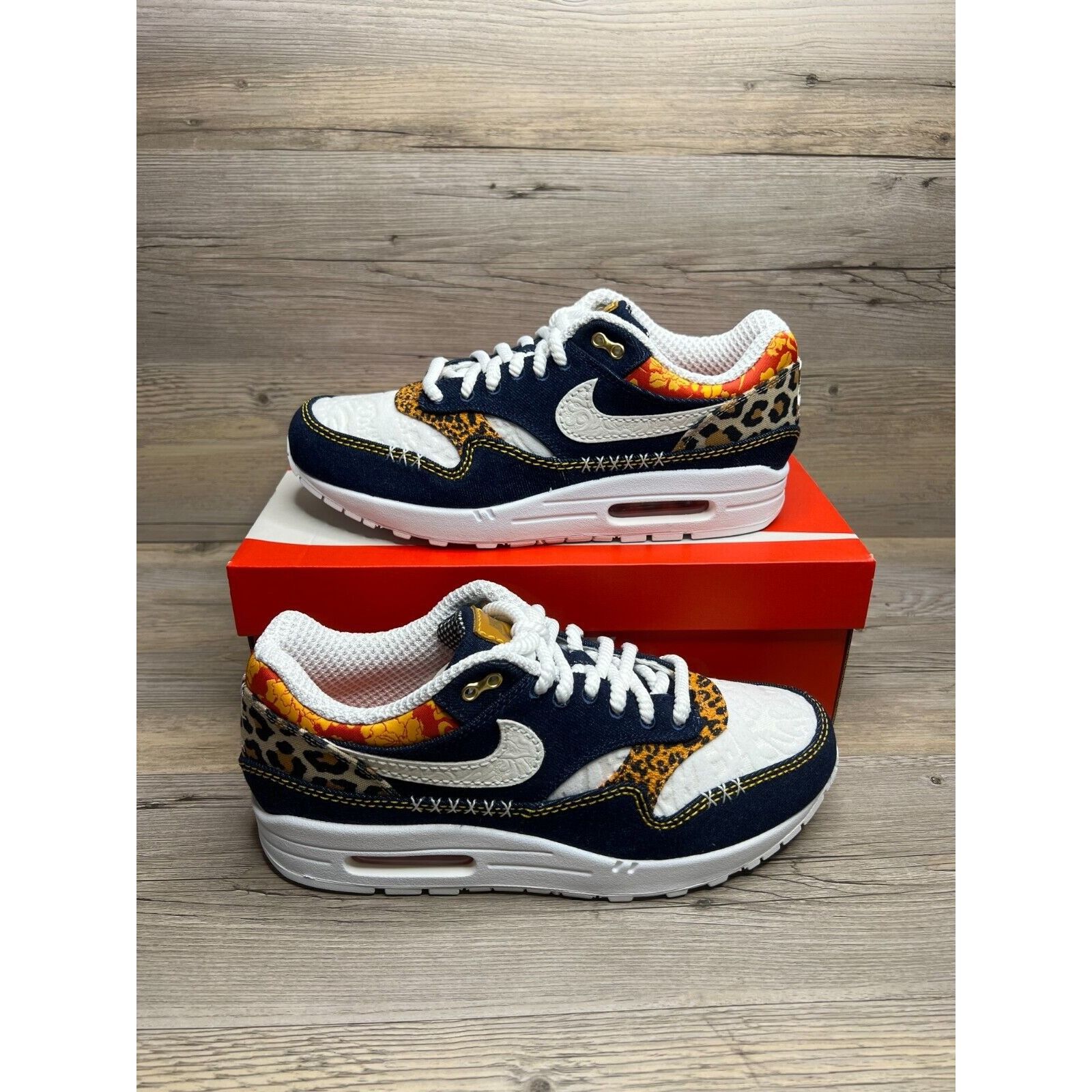 nike max leopard