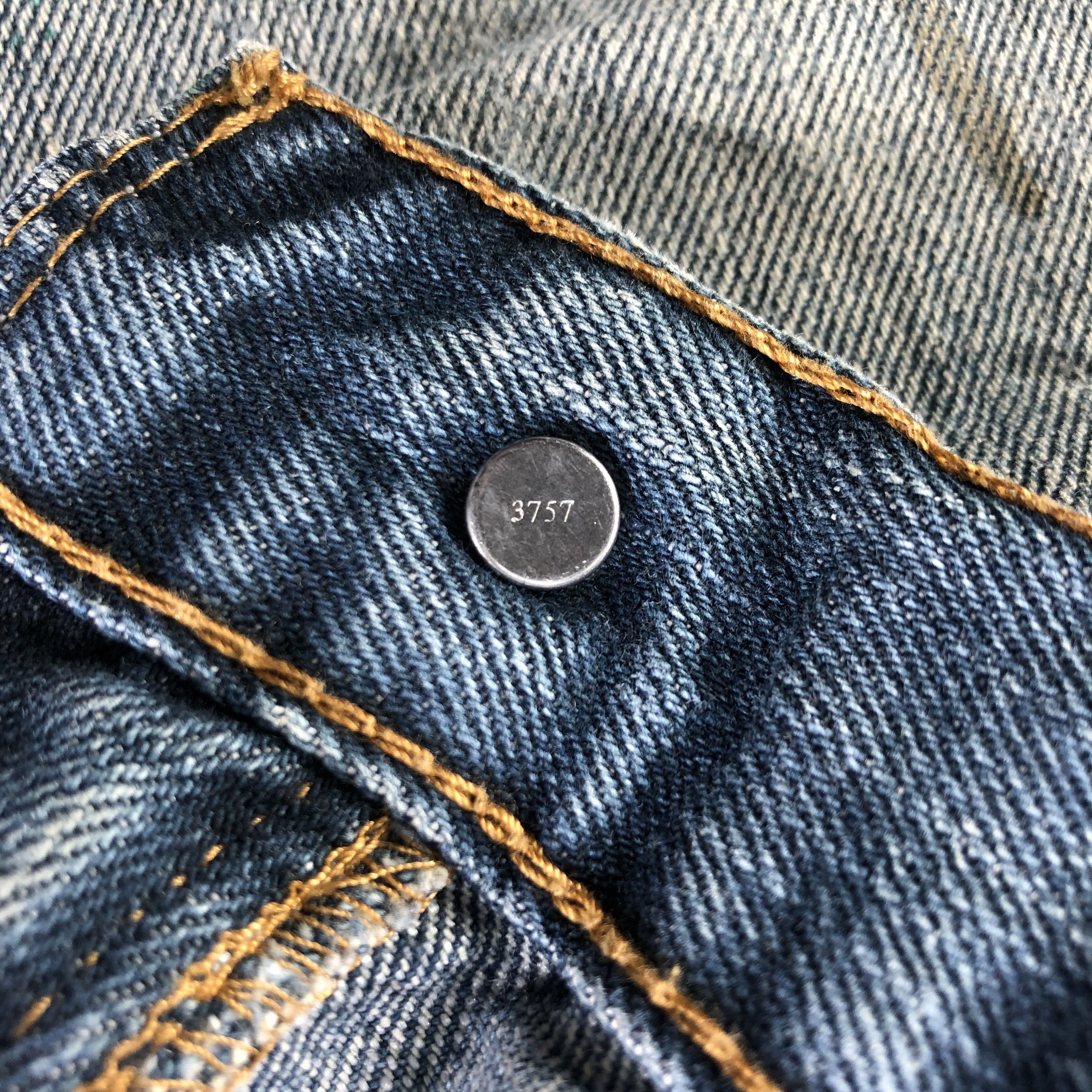 Levi's Vintage Blue Wash Levis 559 Jeans-J2998 Size US 33 - 9 Thumbnail