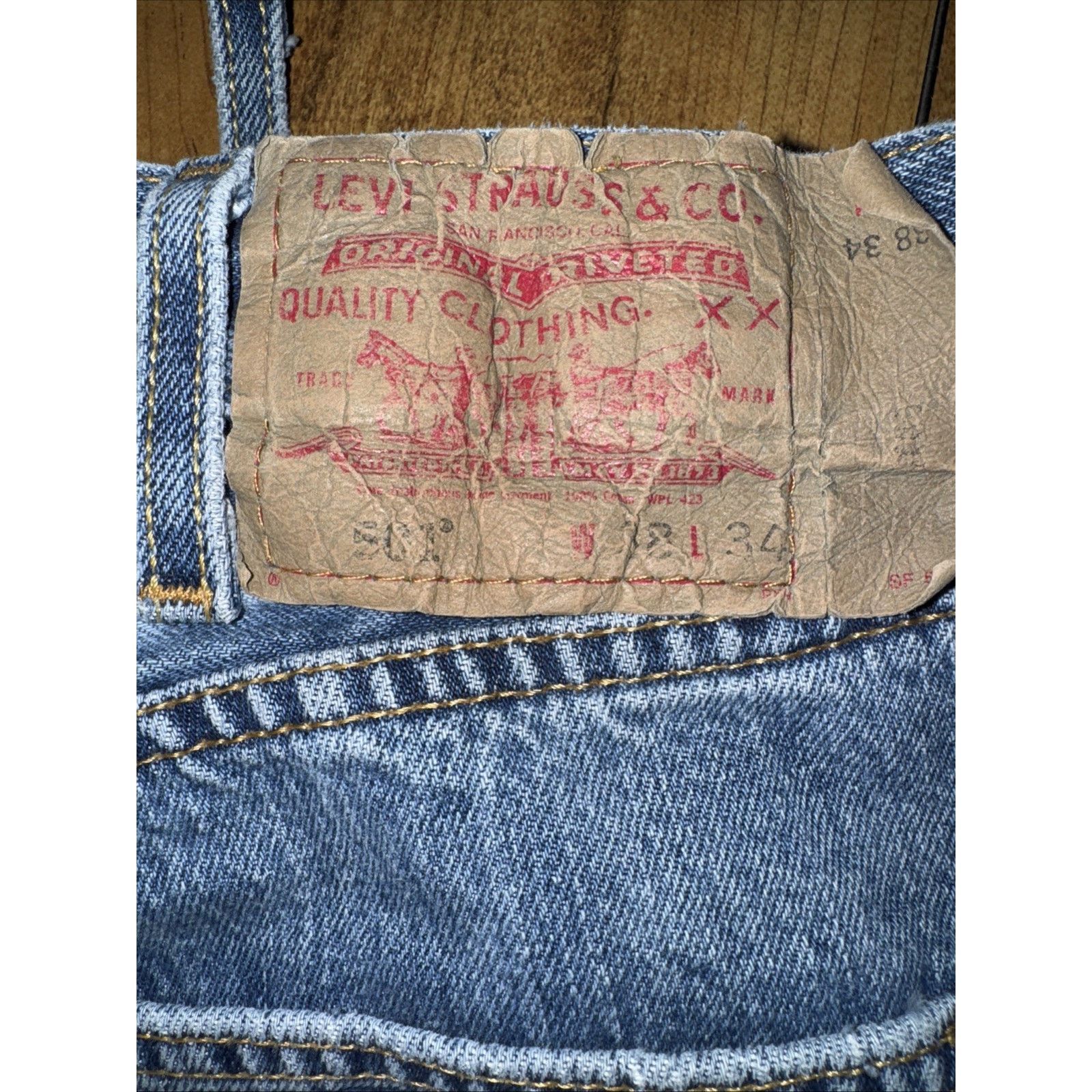 Levi's × Vintage Vintage Levi’s 501 Jeans Distressed Button Fly Straight Leg Size US 36 / EU 52 - 4 Thumbnail