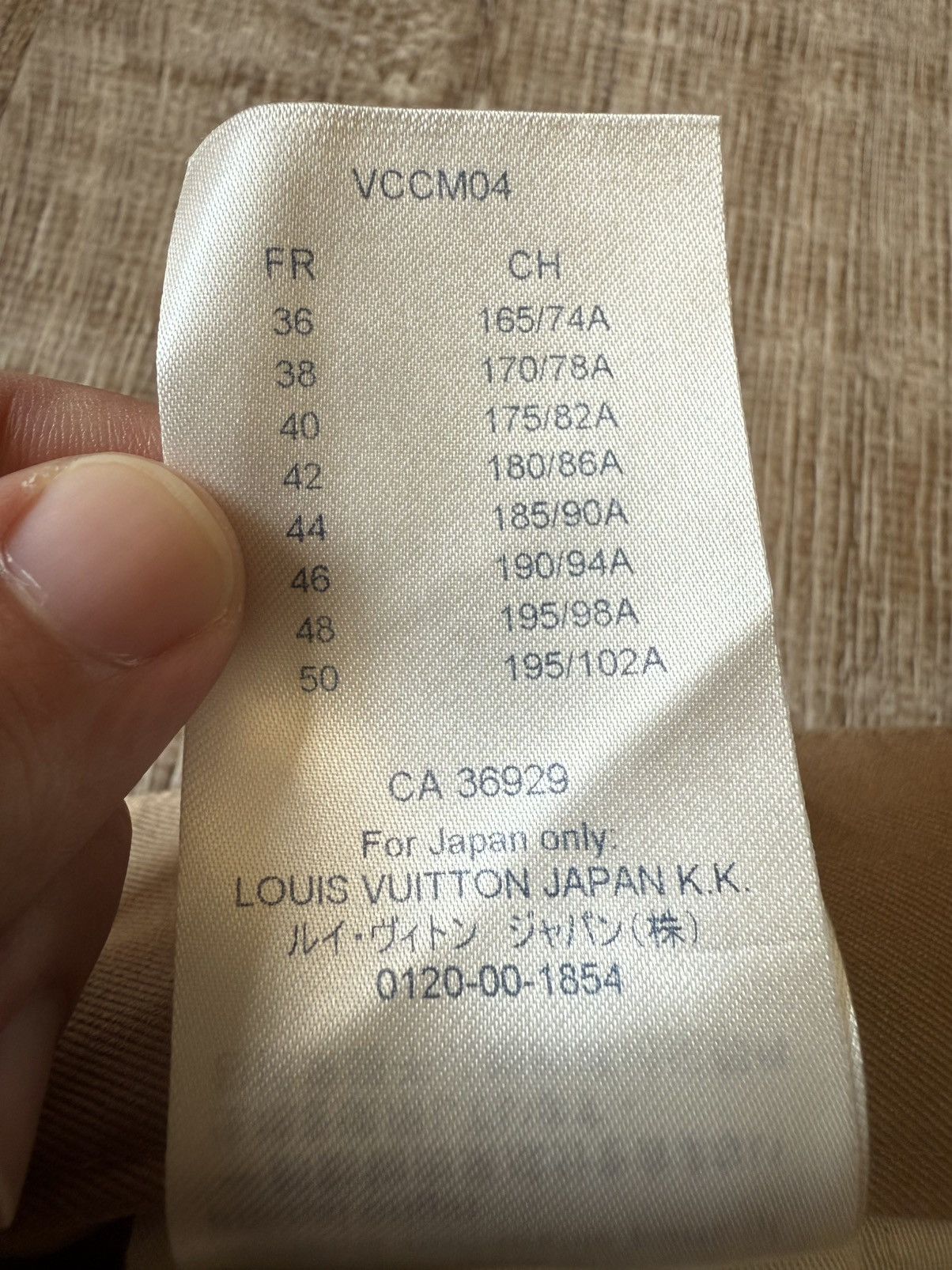 Louis Vuitton Louis Vuitton Staples Edition Khaki Shorts Size US 32 / EU 48 - 12 Thumbnail