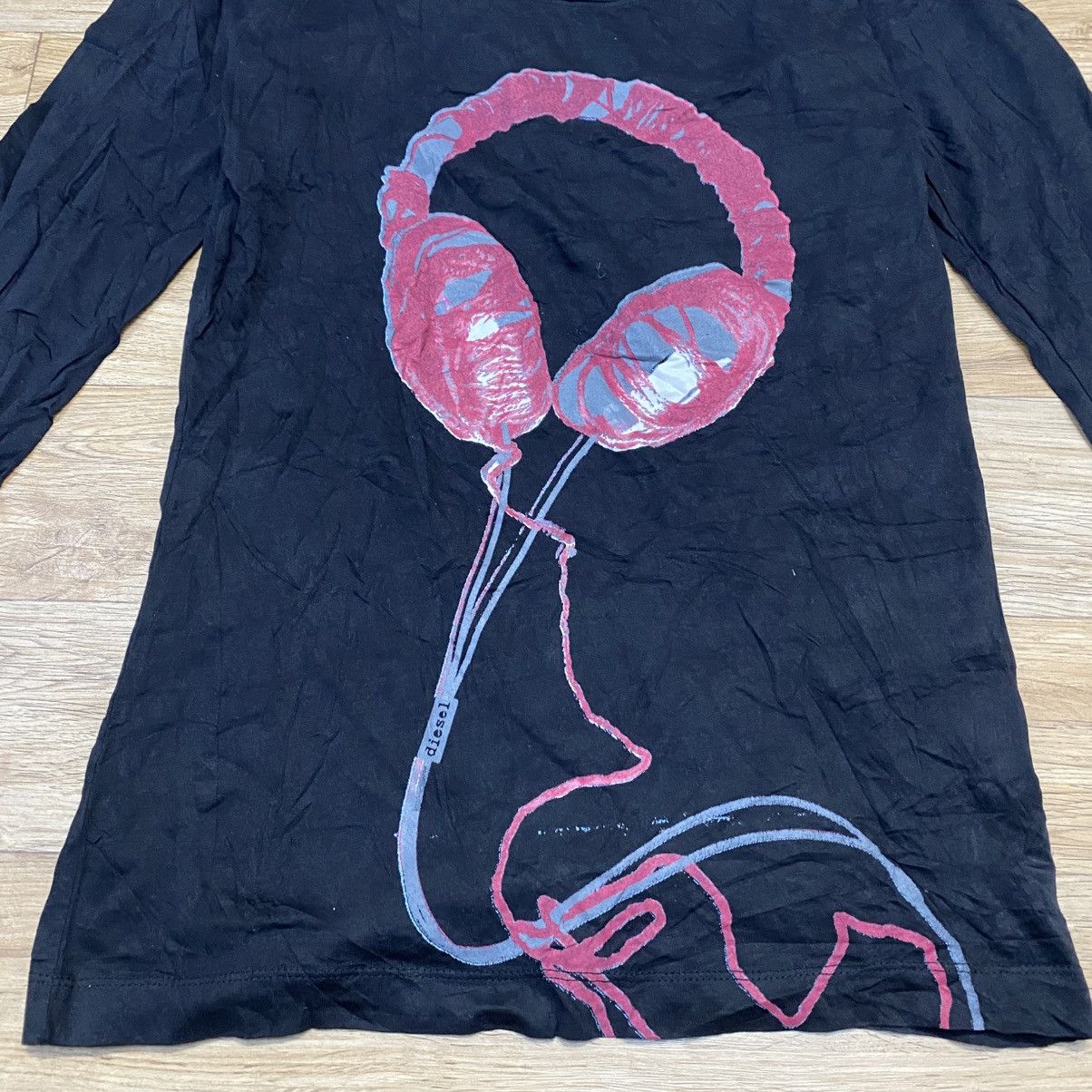 Diesel 2000s Y2k Diesel Earphone Long Sleeve T-Shirt Size US S / EU 44-46 / 1 - 5 Thumbnail