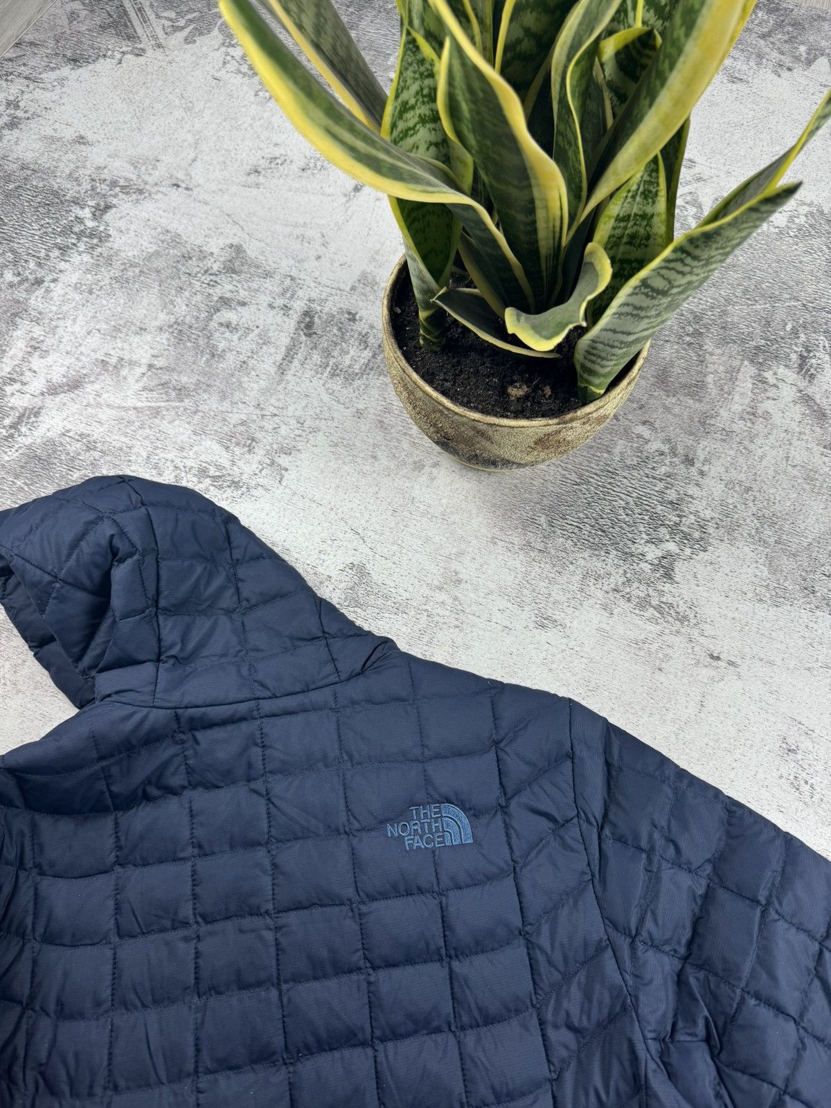 The North Face The North Face HyVent Thermoball Hoodie Puffer Down Jacket Size US S / EU 44-46 / 1 - 17 Thumbnail
