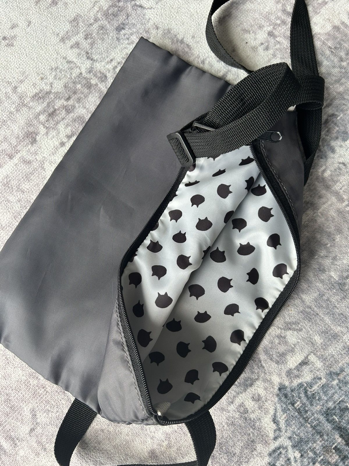 Ne-Net Ne Net Iconic Cat Sling Bag 🐱 Size ONE SIZE - 9 Thumbnail