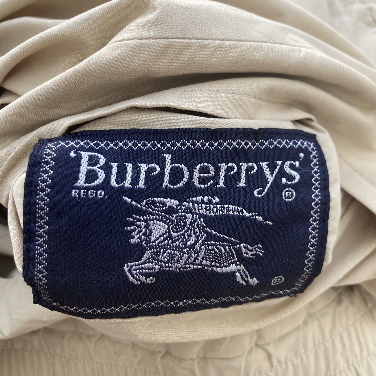 Burberry VINTAGE BURBERRY NOVA CHECK REVERSIBLE JACKET Size US XL / EU 56 / 4 - 15 Thumbnail
