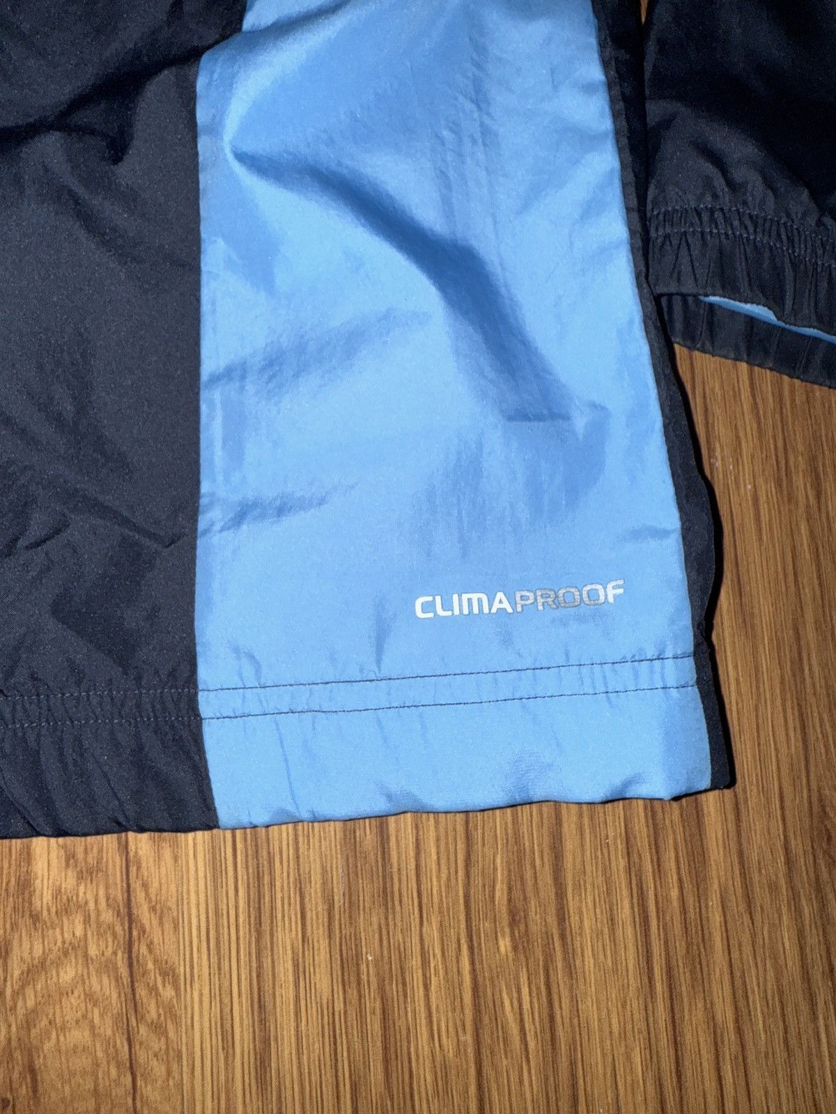 Adidas Adidas Windbreaker/tracktop Size US L / EU 52-54 / 3 - 5 Thumbnail