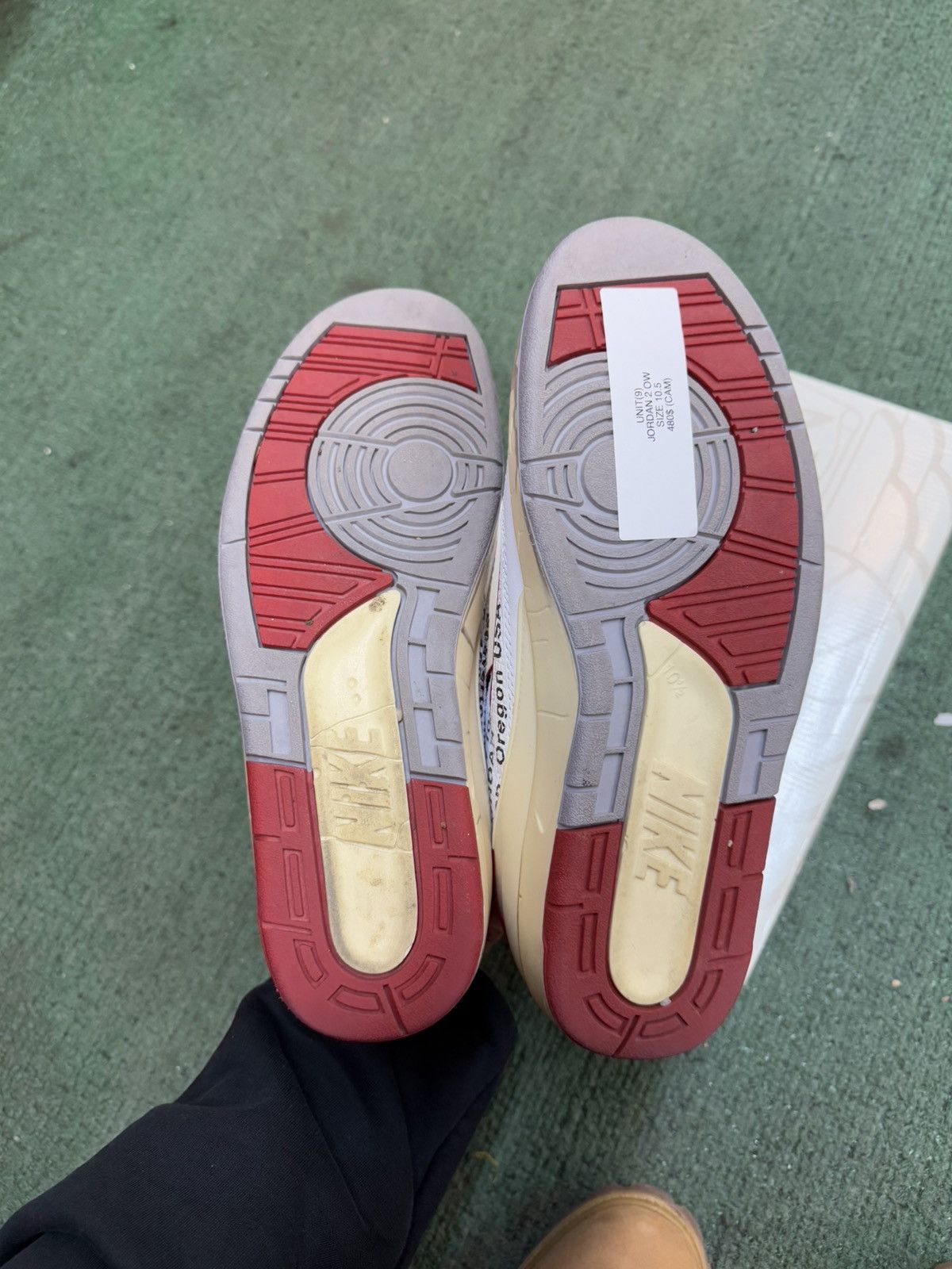 Jordan Brand × Off-White Off white jordan retro 2 low Size US 10.5 / EU 43-44 - 6 Thumbnail