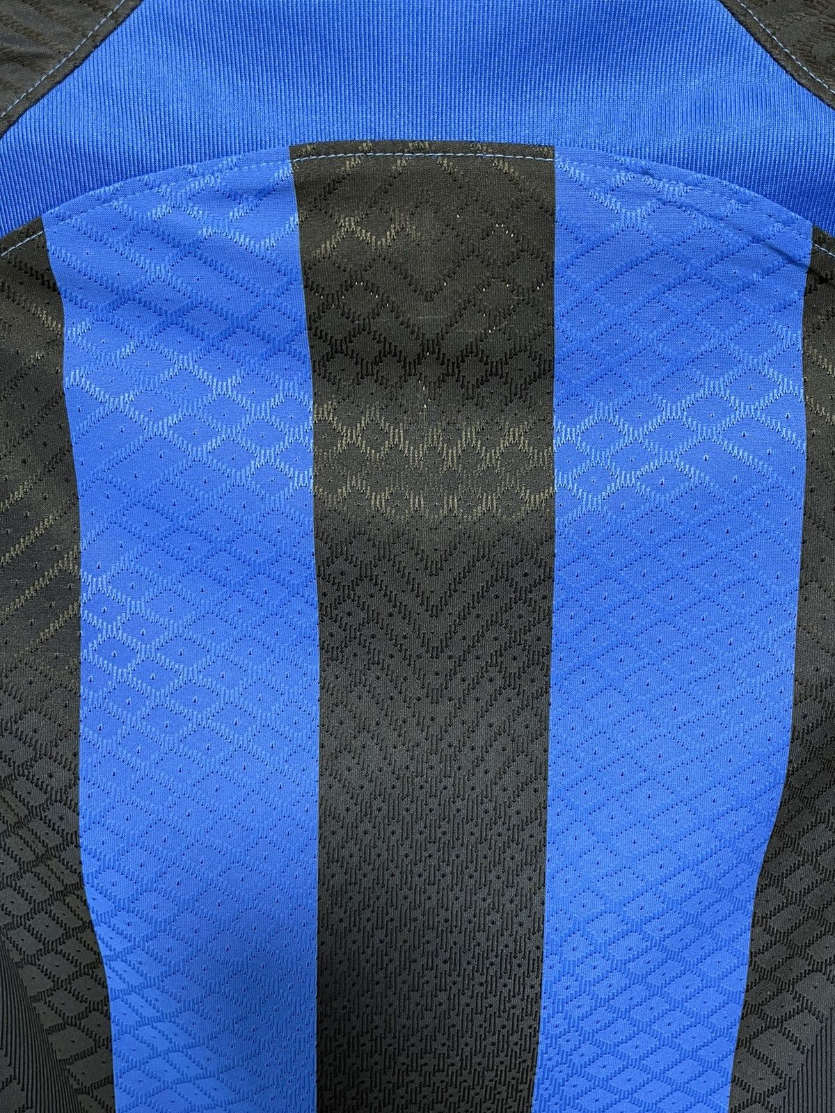 Nike AUTHENTIC Inter Milan 2022 2023 home soccer kit jersey Size US L / EU 52-54 / 3 - 11 Thumbnail