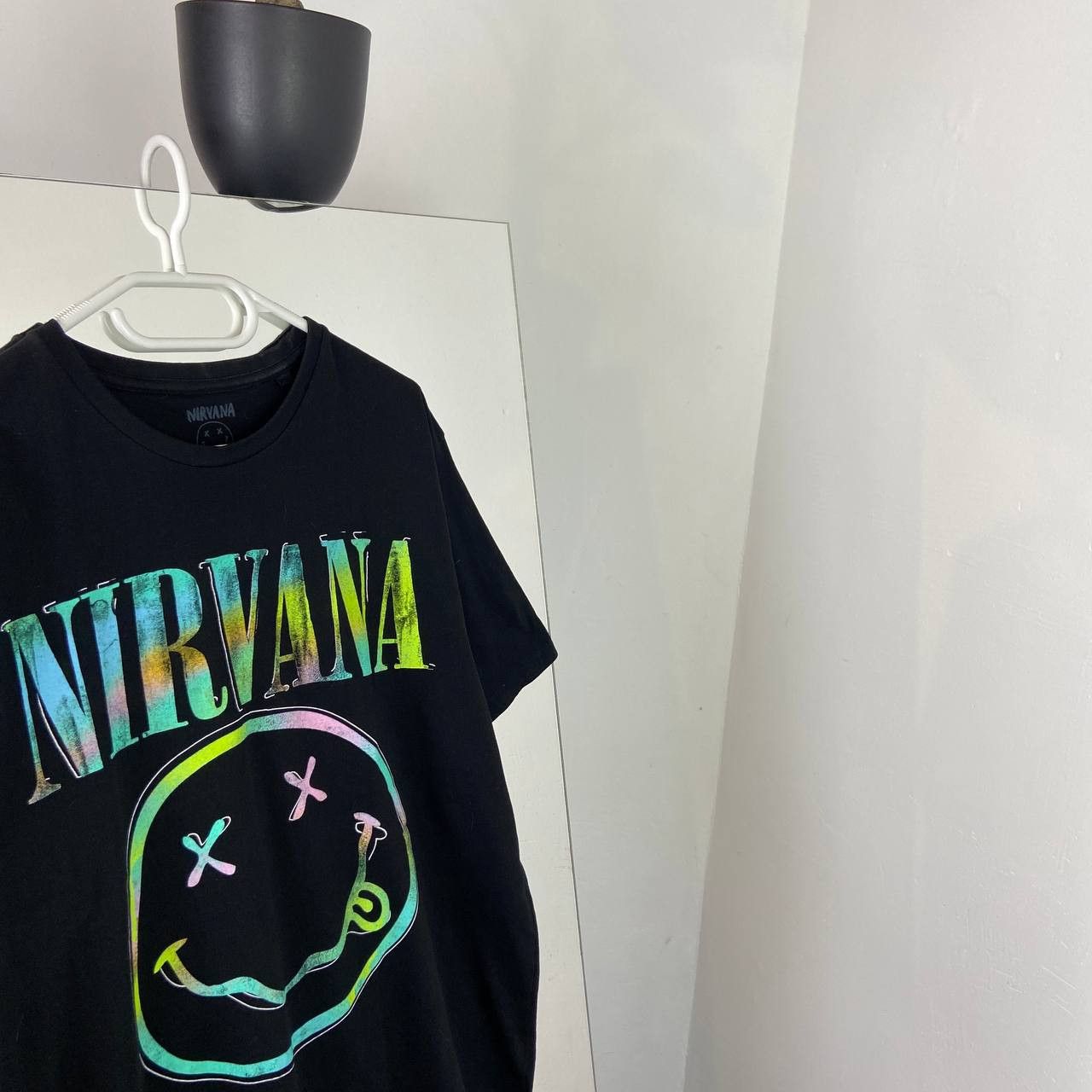 Nirvana Nirvana Vintage Big Crazy Smile Logo Rock Band T-Shirt 90s Size US XL / EU 56 / 4 - 2 Thumbnail
