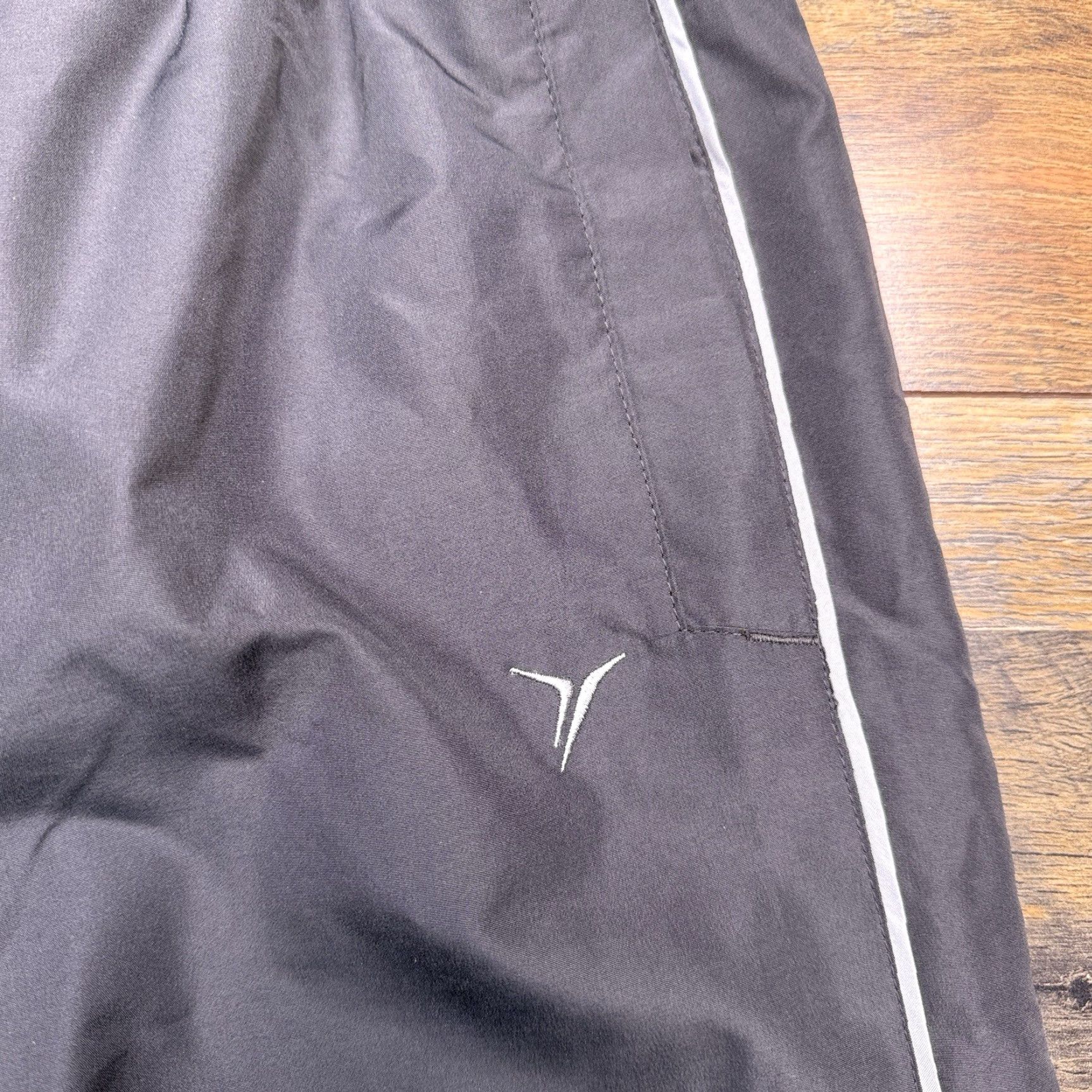 Old Navy VINTAGE Old Navy Active Track Pants Womens S Gray Size 28" / US 6 / IT 42 - 7 Thumbnail