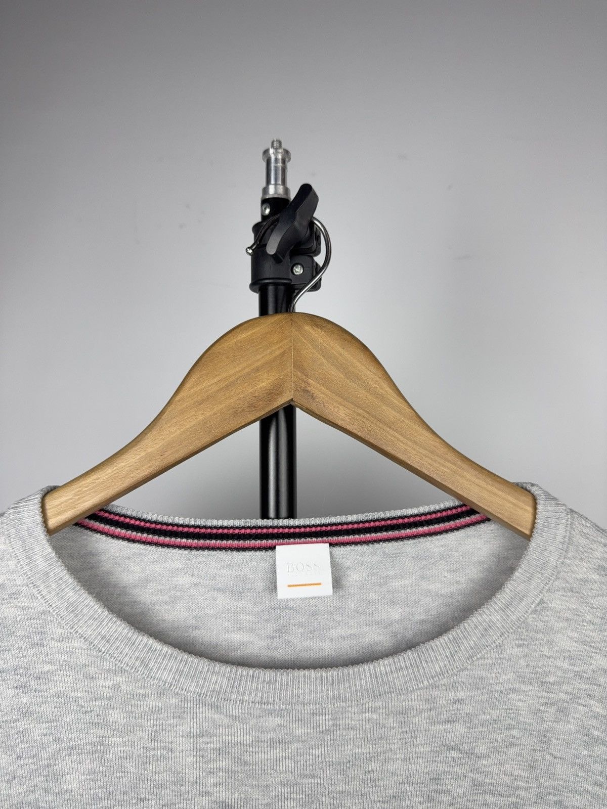 Hugo Boss Luxury 00s Hugo Boss Grey Longsleeve Minimalist Top Size S / US 4 / IT 40 - 3 Thumbnail