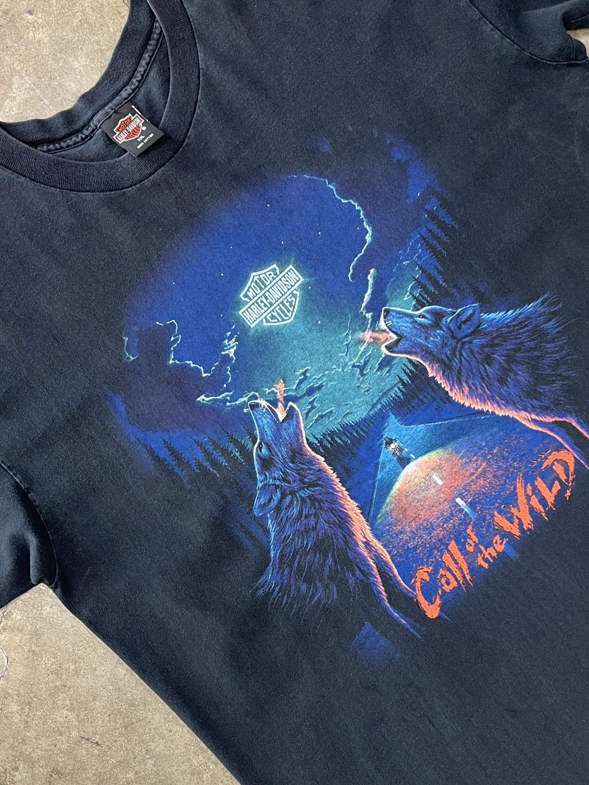 Harley Davidson Vintage Harley Davidson Call of the Wild Wolves Tee XXL Size US XXL / EU 58 / 5 - 1 Thumbnail