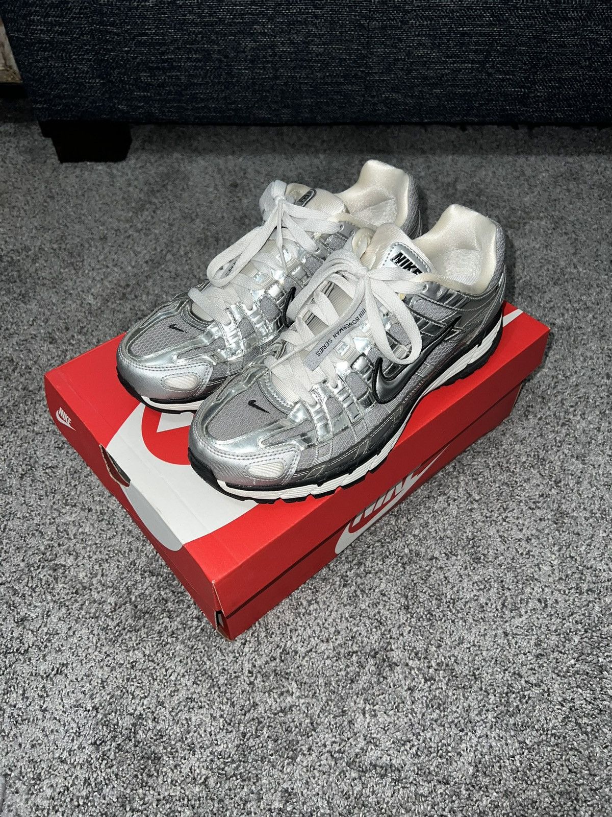 Nike Nike P6000 Silver Size US 8 / EU 41 - 1 Thumbnail
