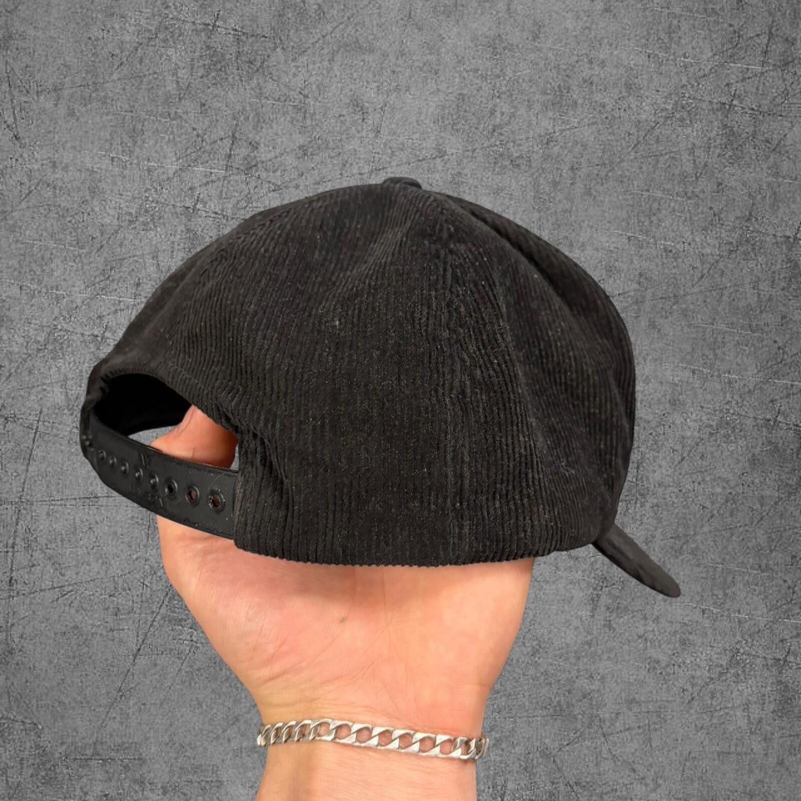 NHL 90s Vancouver Canucks Skate Logo Anniversary Corduroy Cap Size ONE SIZE - 3 Thumbnail