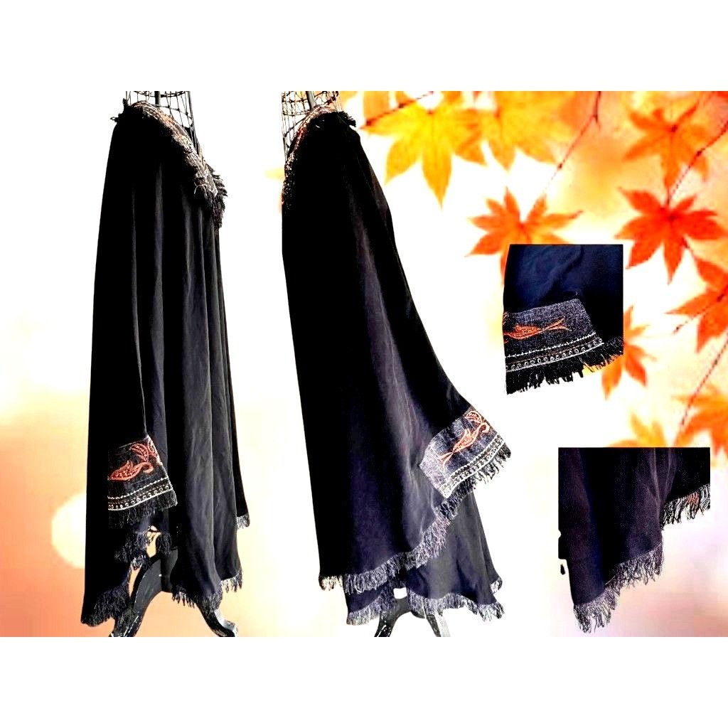 Other Royal Class Poncho Shawl Cape One Size Black Embellished Fri Size ONE SIZE - 7 Thumbnail