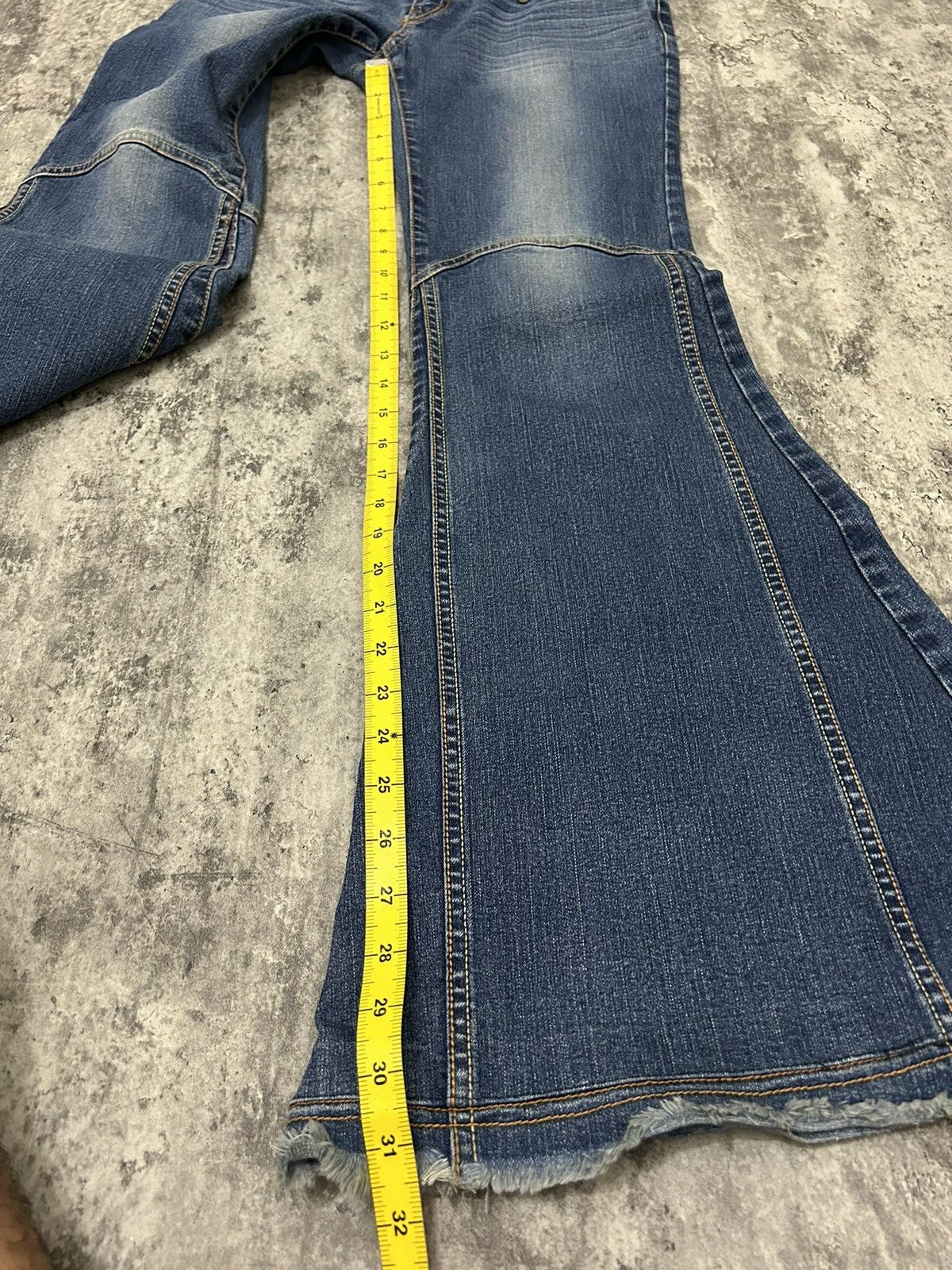 14th Addiction × If Six Was Nine × Le Grande Bleu (L.G.B.) Araora Jeans Bell Buttom Flare Pants Size US 27 - 21 Thumbnail