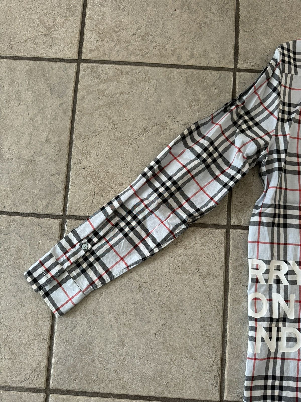 Burberry Burberry Sandor Button Up Shirt Long Sleeve Oversized Size US XS / EU 42 / 0 - 9 Thumbnail