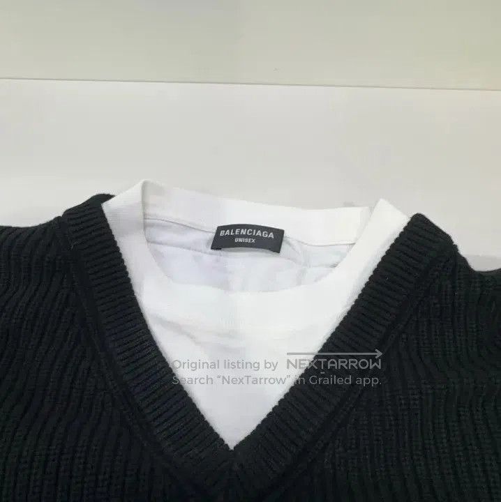 Balenciaga Balenciaga Layered V. Size US S / EU 44-46 / 1 - 6 Thumbnail