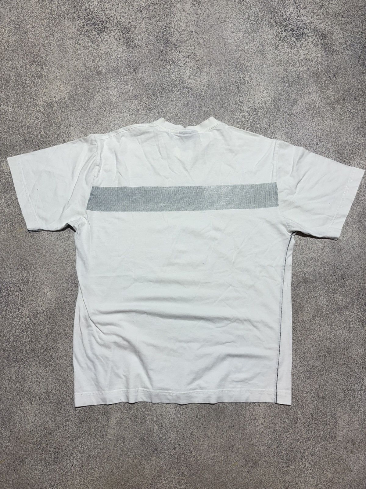 O'Neill × Vintage Vintage Oneill Tshirt Surf Skateboarding Y2K Mens size S Size US S / EU 44-46 / 1 - 5 Thumbnail