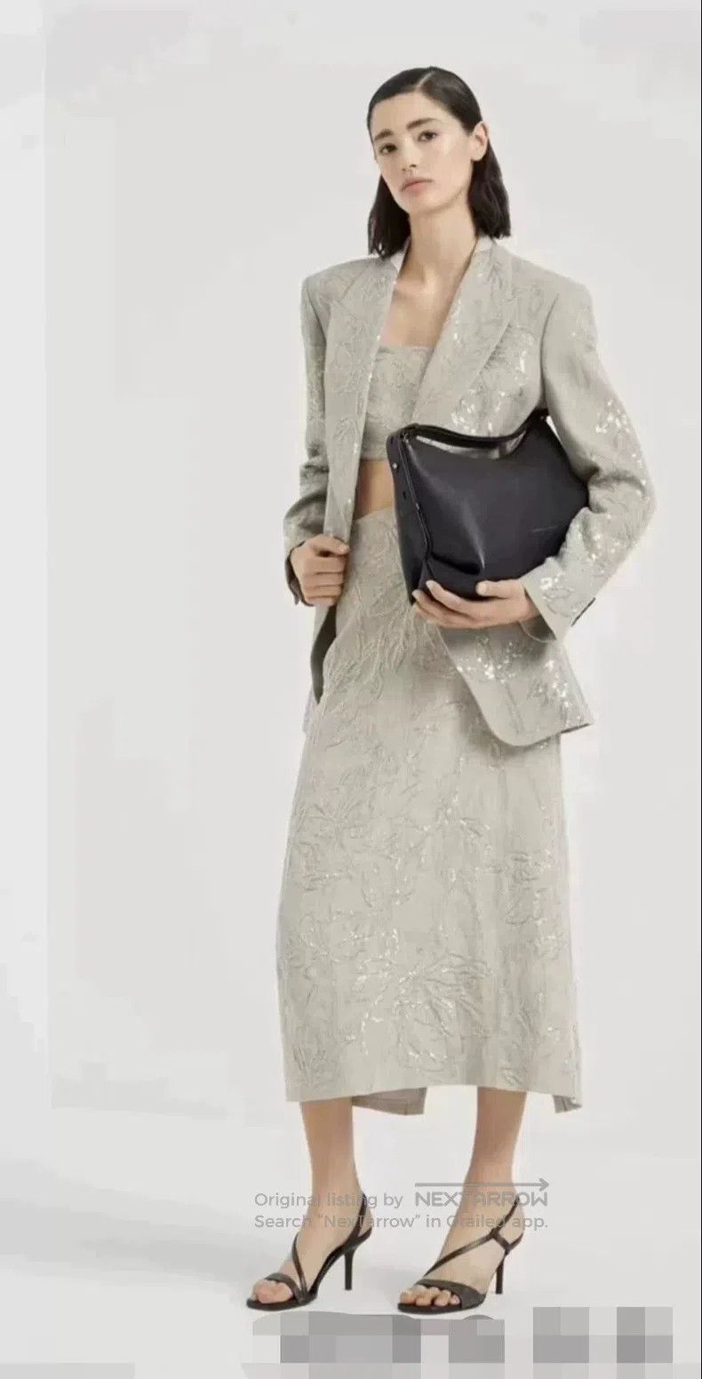 Brunello Cucinelli Brunello Cucinelli Embroidered Sequin Linen Skirt Size 26" / US 2 / IT 38 - 1 Thumbnail