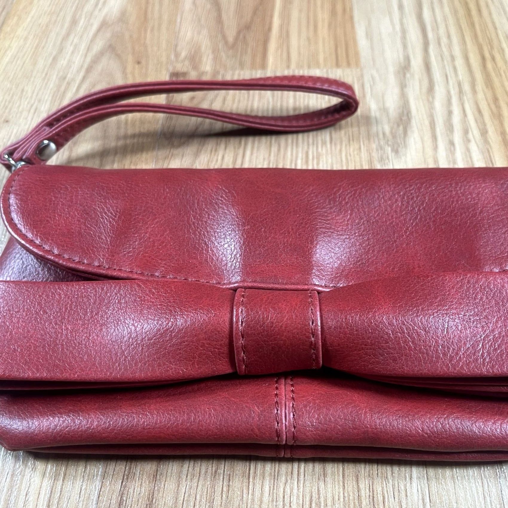 Aldo Aldo Burgundy Leather Credit Card Pouch Hand Purse Wallet Bow Pouch Wallet Women Designer 8 x 4 in Size ONE SIZE - 2 Thumbnail