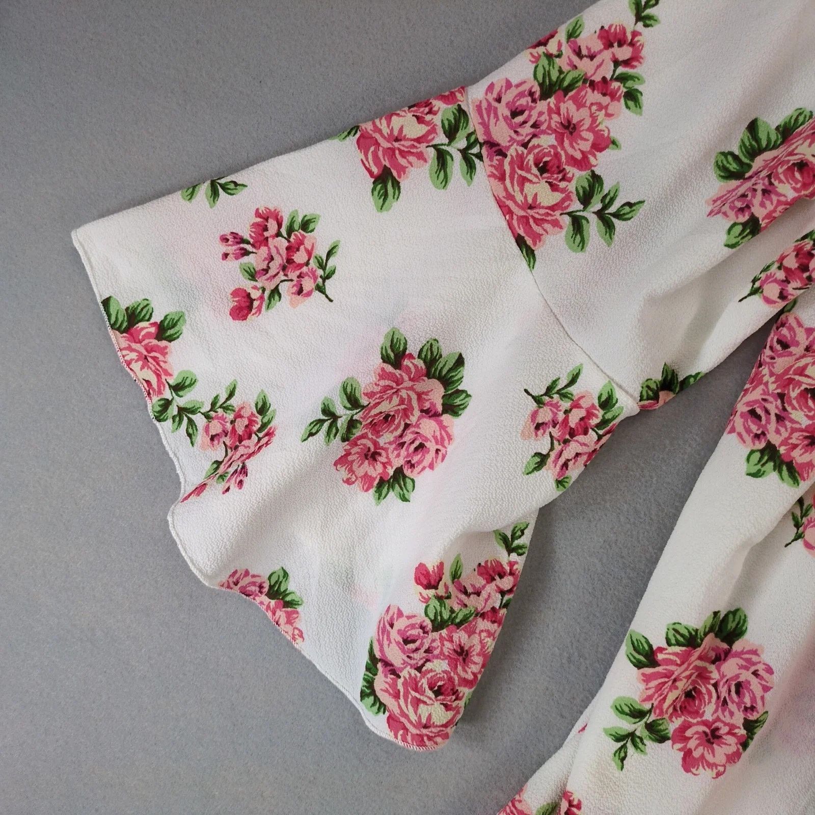 Other NWT One More Thyme Pink Roses White Blouse Women's Plus 3X Size 3XL / US 20-22 - 4 Thumbnail