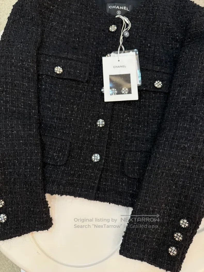 Chanel Chanel 21k rhinestone sequin tweed jacket Size M / US 6-8 / IT 42-44 - 3 Thumbnail