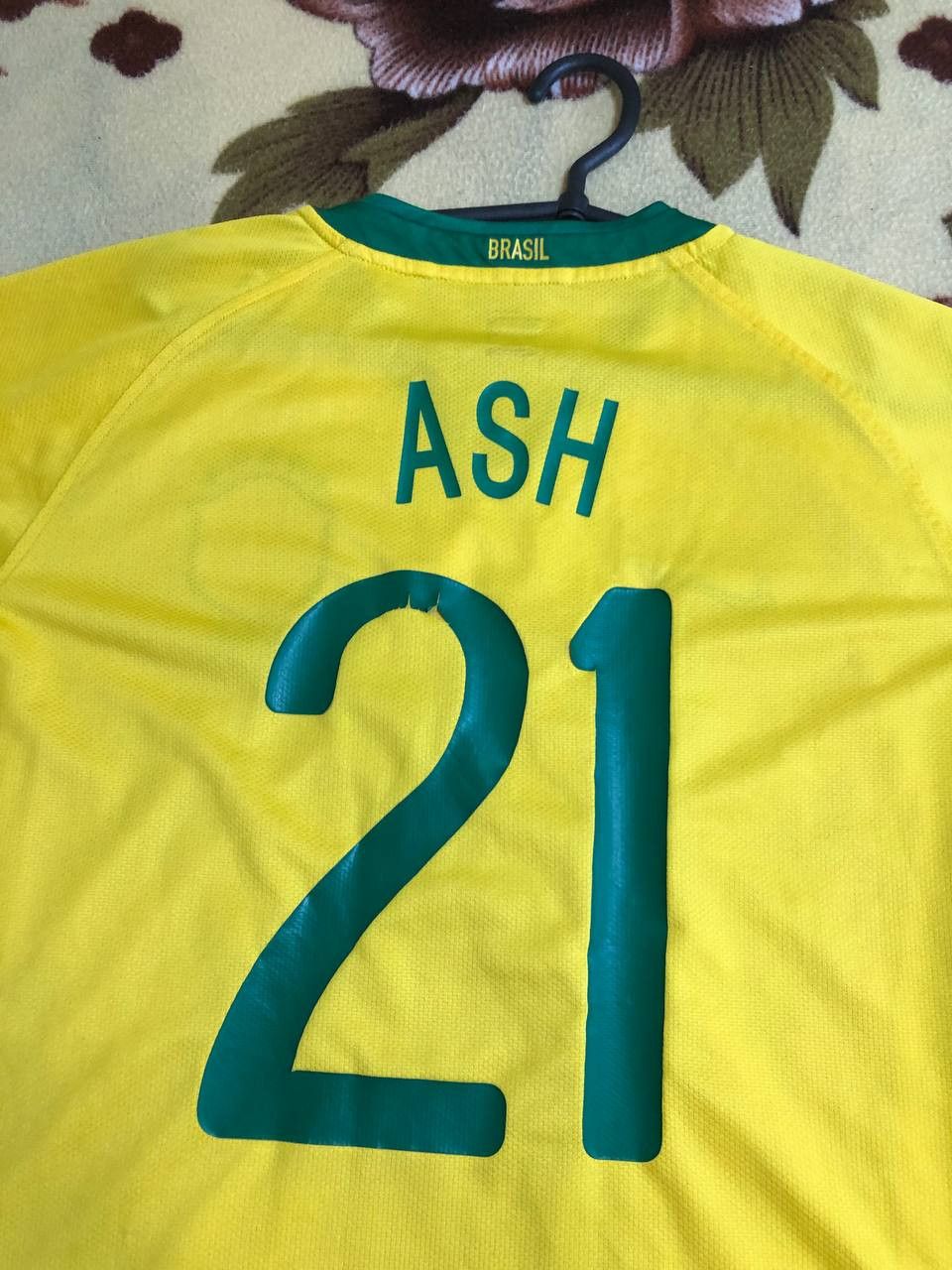 Nike Nike BRAZIL NIKE FOOTBALL SOCCER HOME JERSEY #21 Size US M / EU 48-50 / 2 - 5 Thumbnail