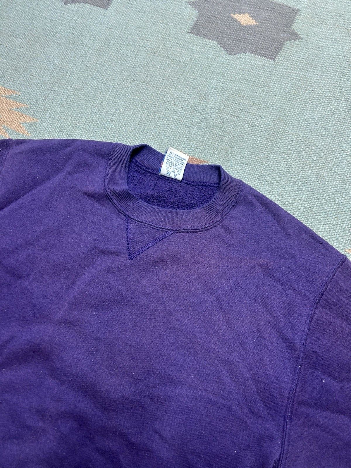 Vintage Vtg 80s sweatshirt Russell athletic plum blank USA medium Size US M / EU 48-50 / 2 - 5 Thumbnail