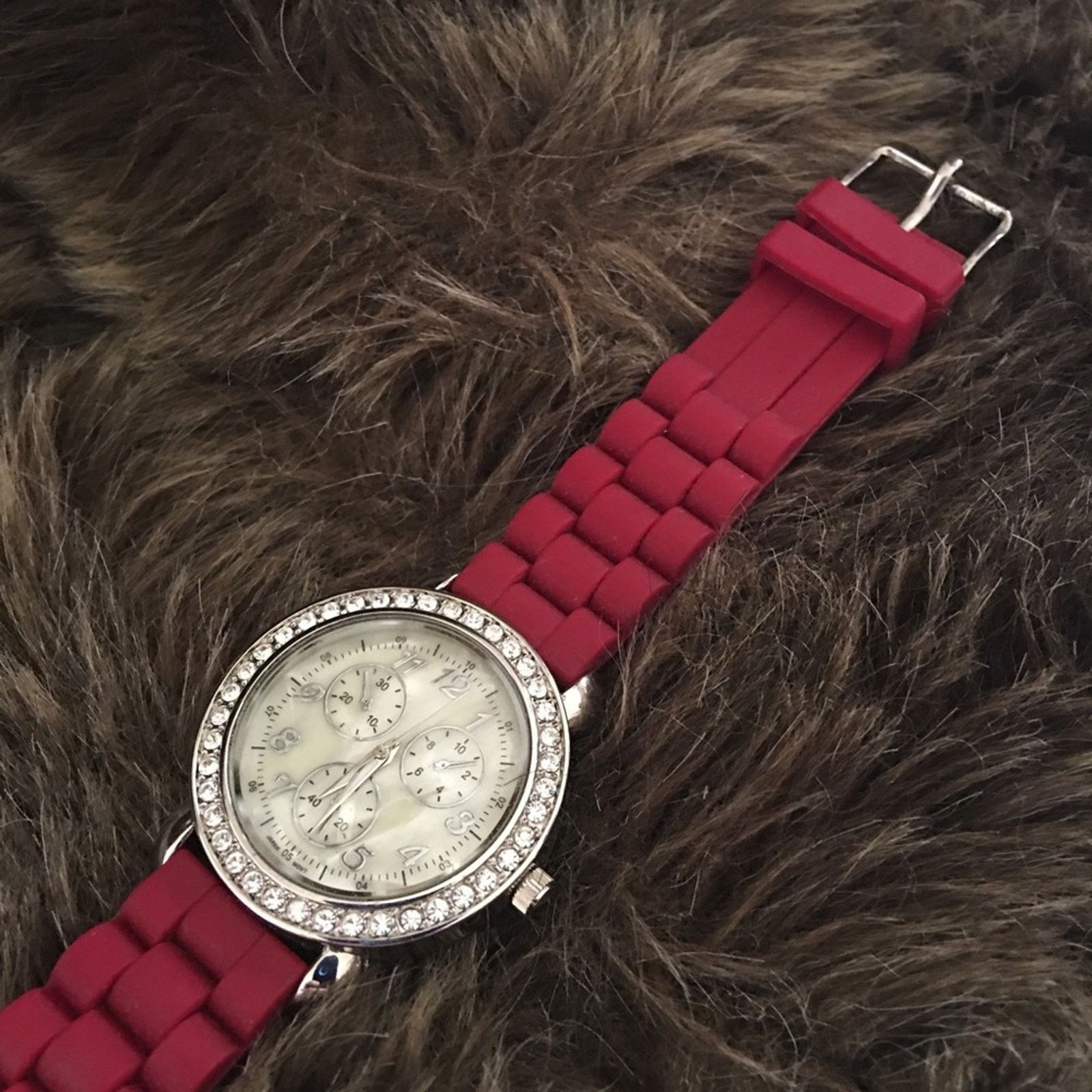 Jewelry Ladies red soft silicone band rhinestone watch Size ONE SIZE - 6 Thumbnail