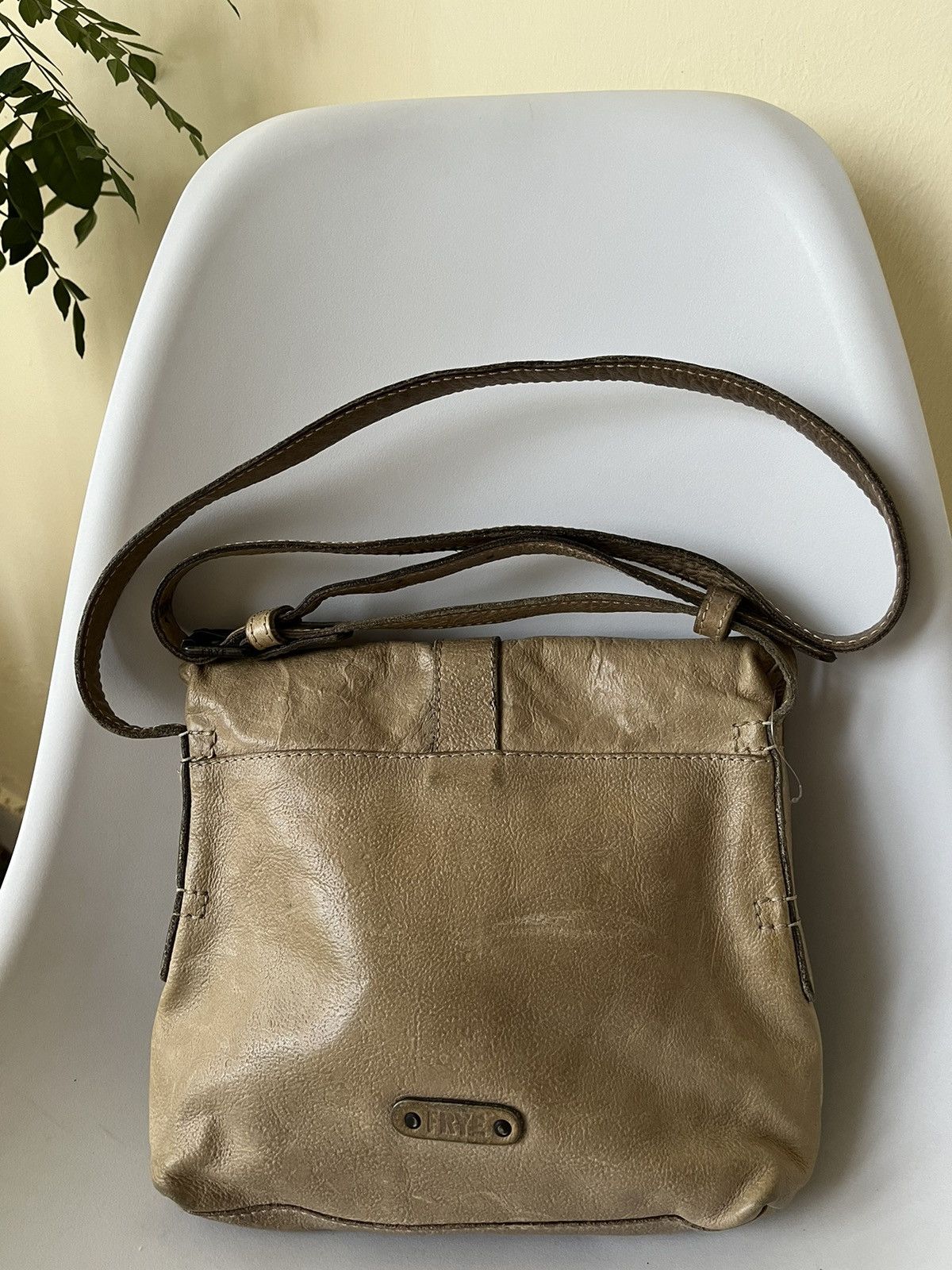Frye Frye Artisan Fold Leather Bag Size ONE SIZE - 2 Thumbnail