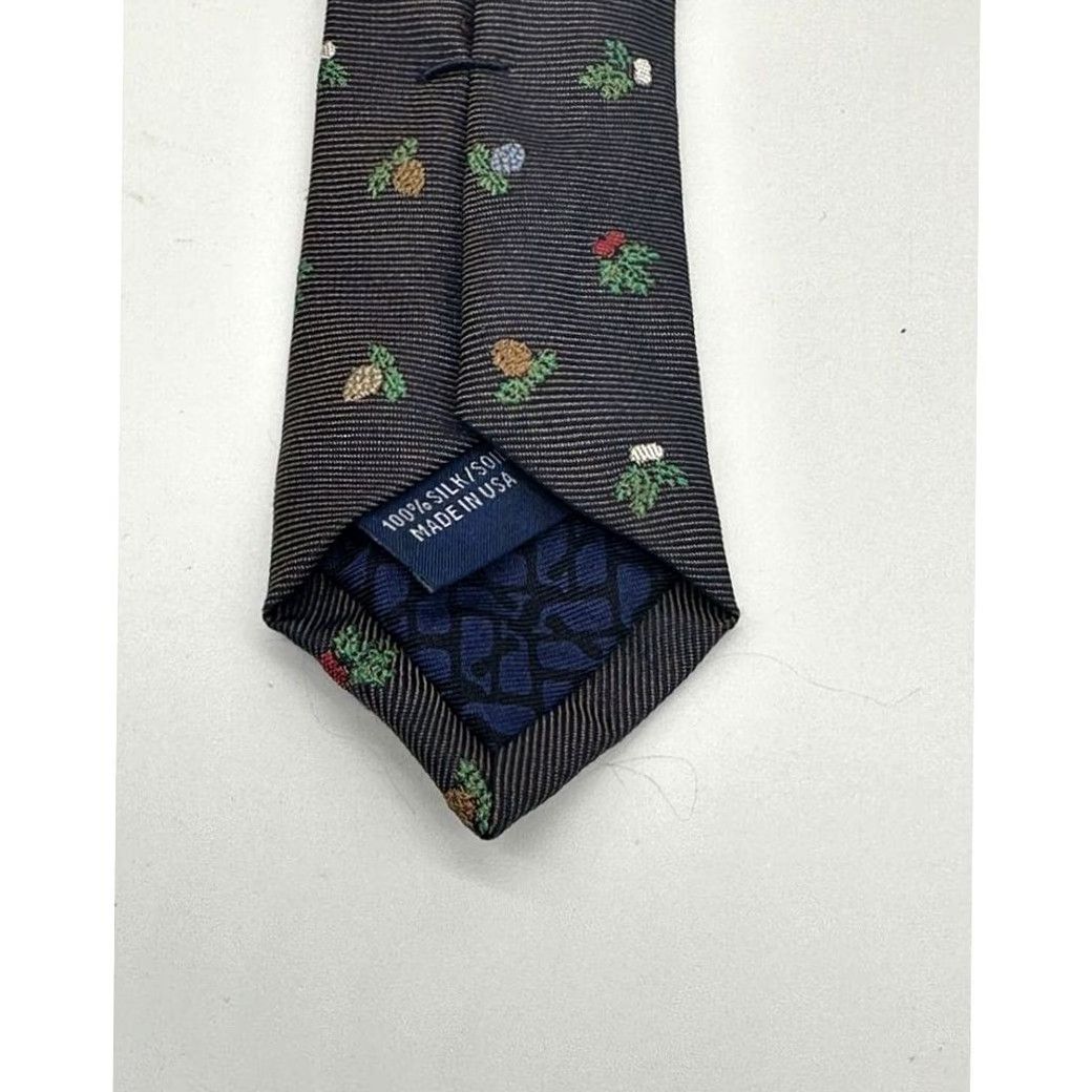 Vineyard Vines Vineyard Vines Necktie Mens Dark Brown Winter Green Floral Silk NEW Geometric Pattern Holiday Christmas Logo Accent One Size Classic"} Size ONE SIZE - 3 Thumbnail