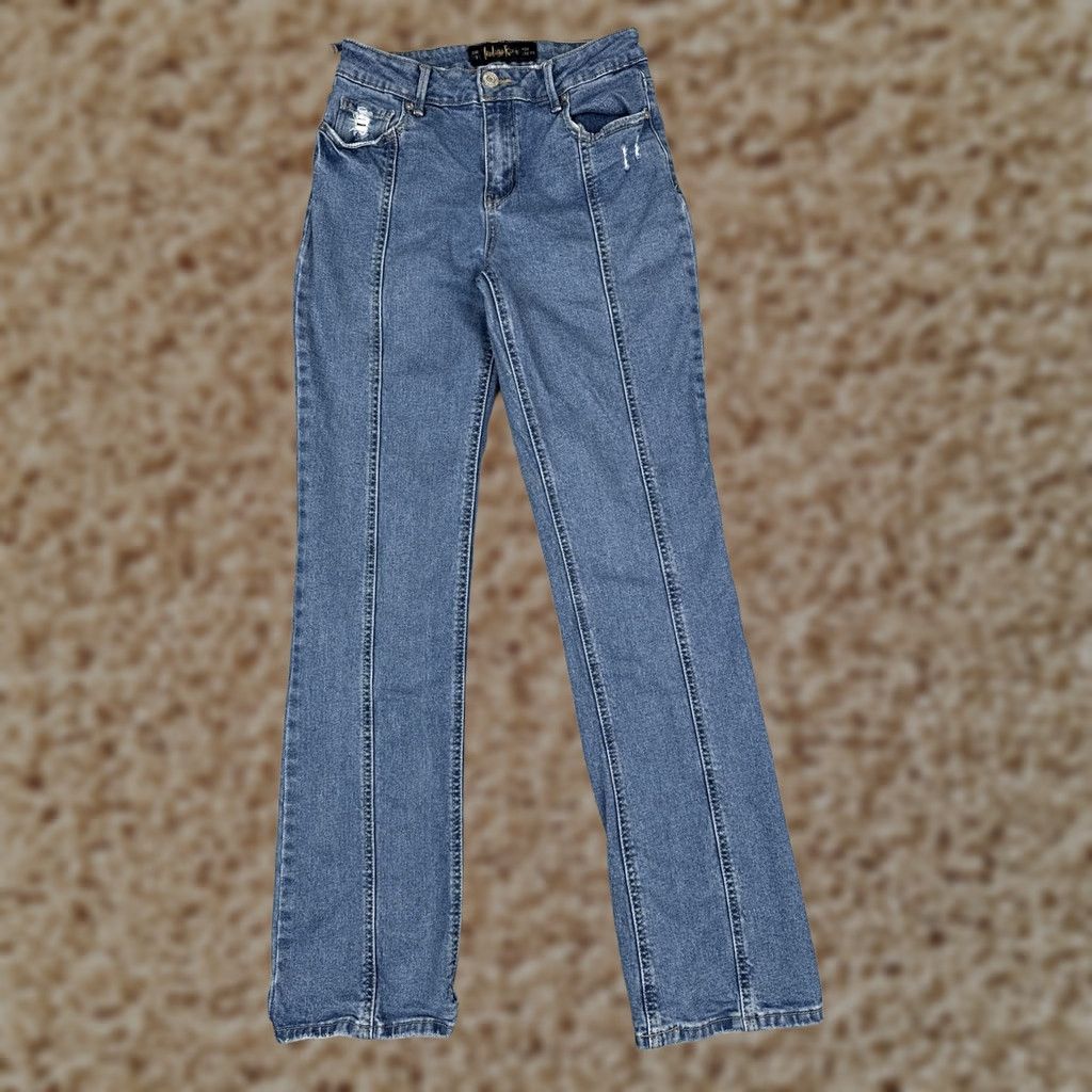 Vintage Indigo Rein Jeans Straight 3 Juniors Blue Medium Wash Distressed 25x32.5 Mid Rise White? Size 26" / US 2 / IT 38 - 1 Thumbnail