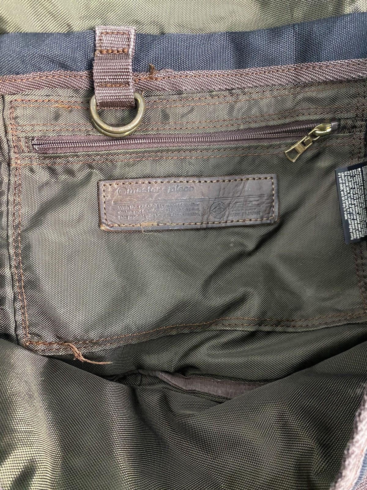 Head Porter × Japanese Brand × MasterPiece Japan Brand MASTERPIECE Sling Bag Destroyed Style Size ONE SIZE - 11 Thumbnail